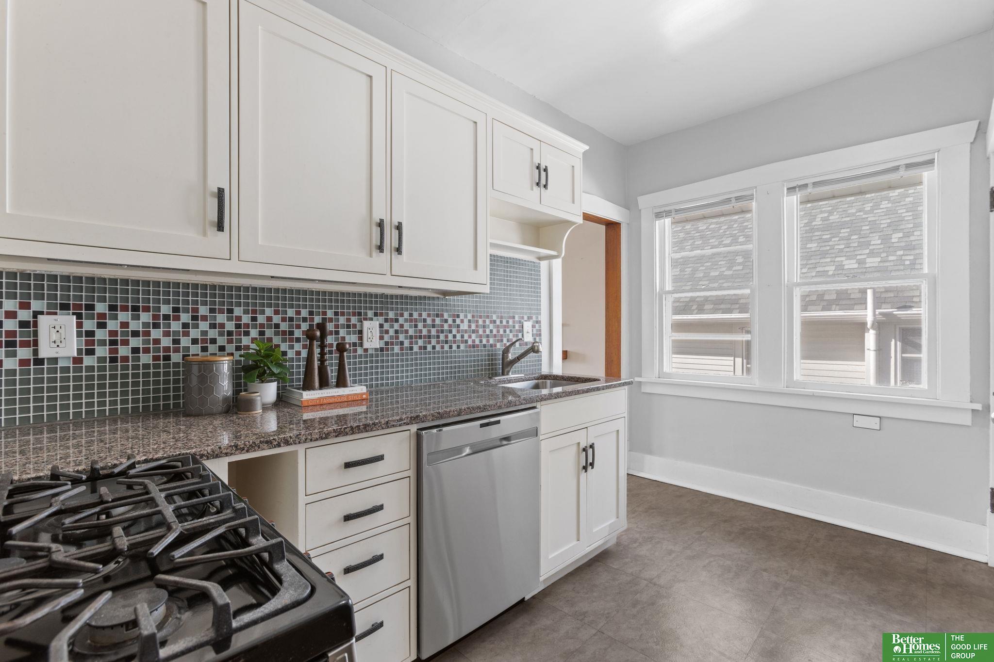 3079 S 34th Street
