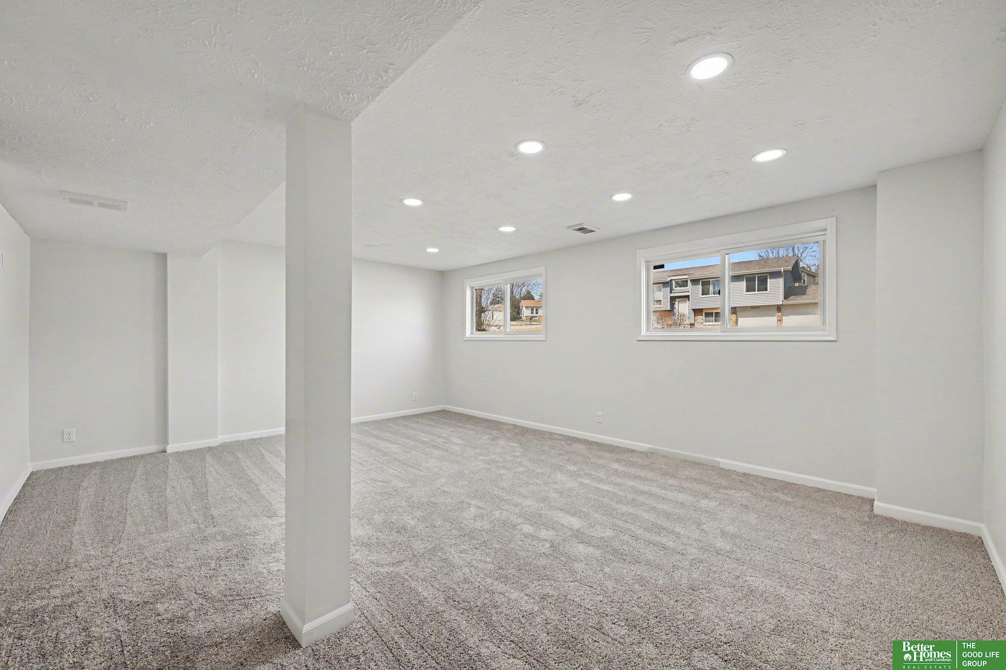 13711 Edna Street