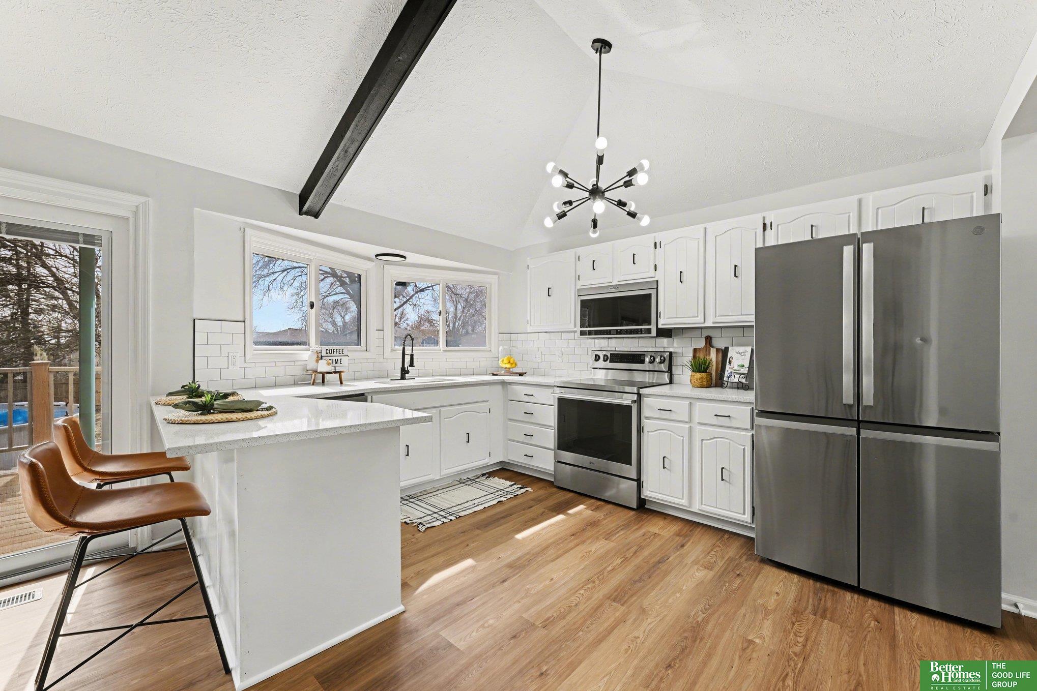13711 Edna Street