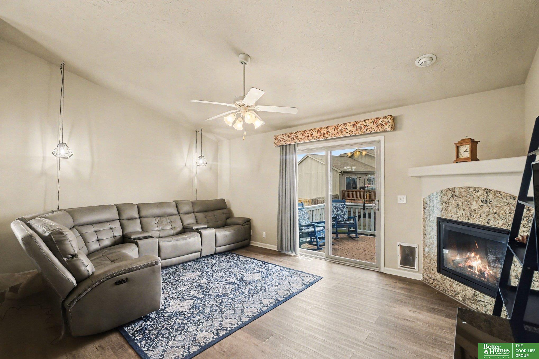 13806 S 44th Street