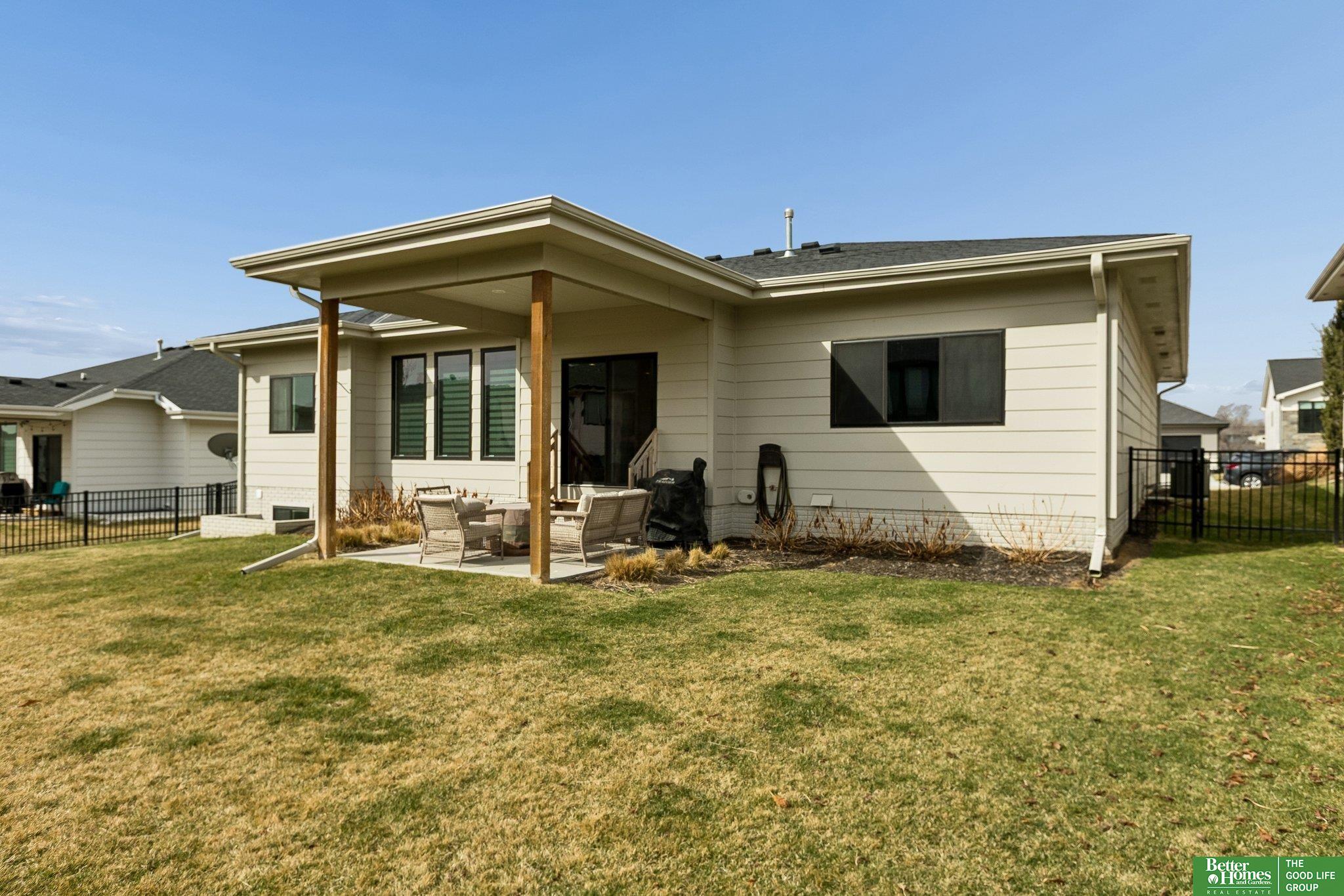 2513 N 186th Street