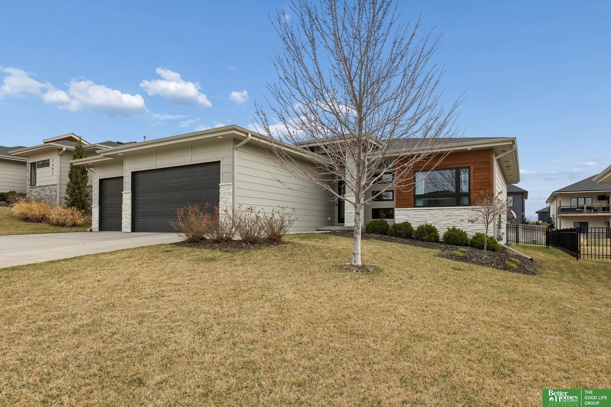 2513 N 186th Street