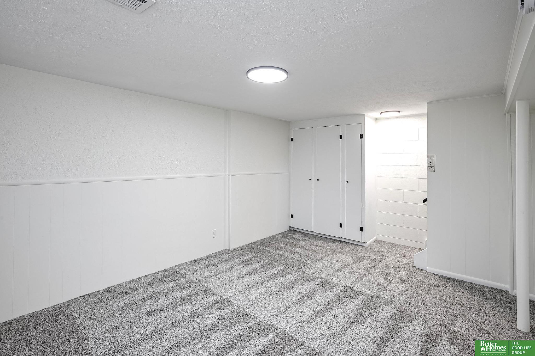 12168 Sandra Lane