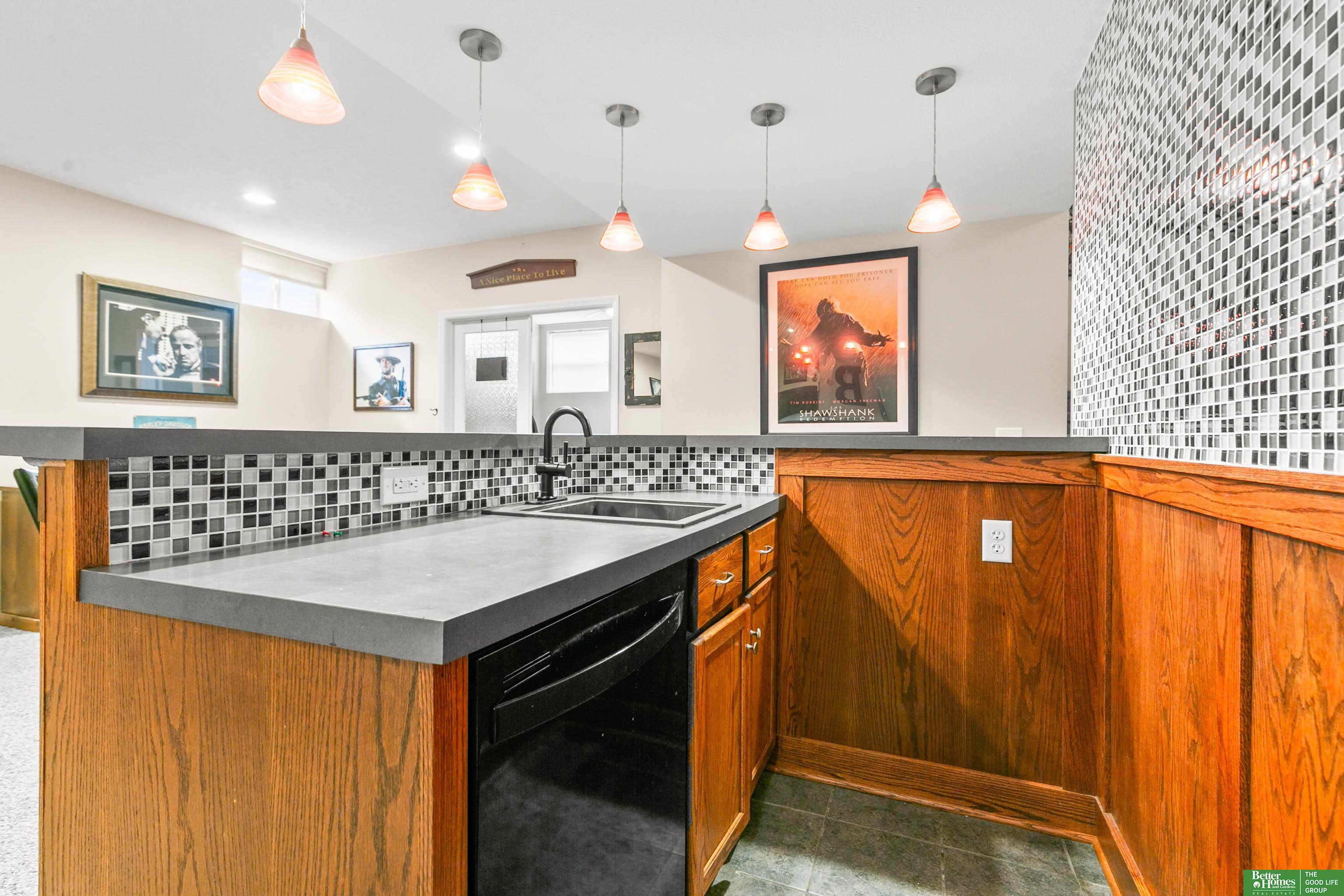 16043 Spaulding Circle