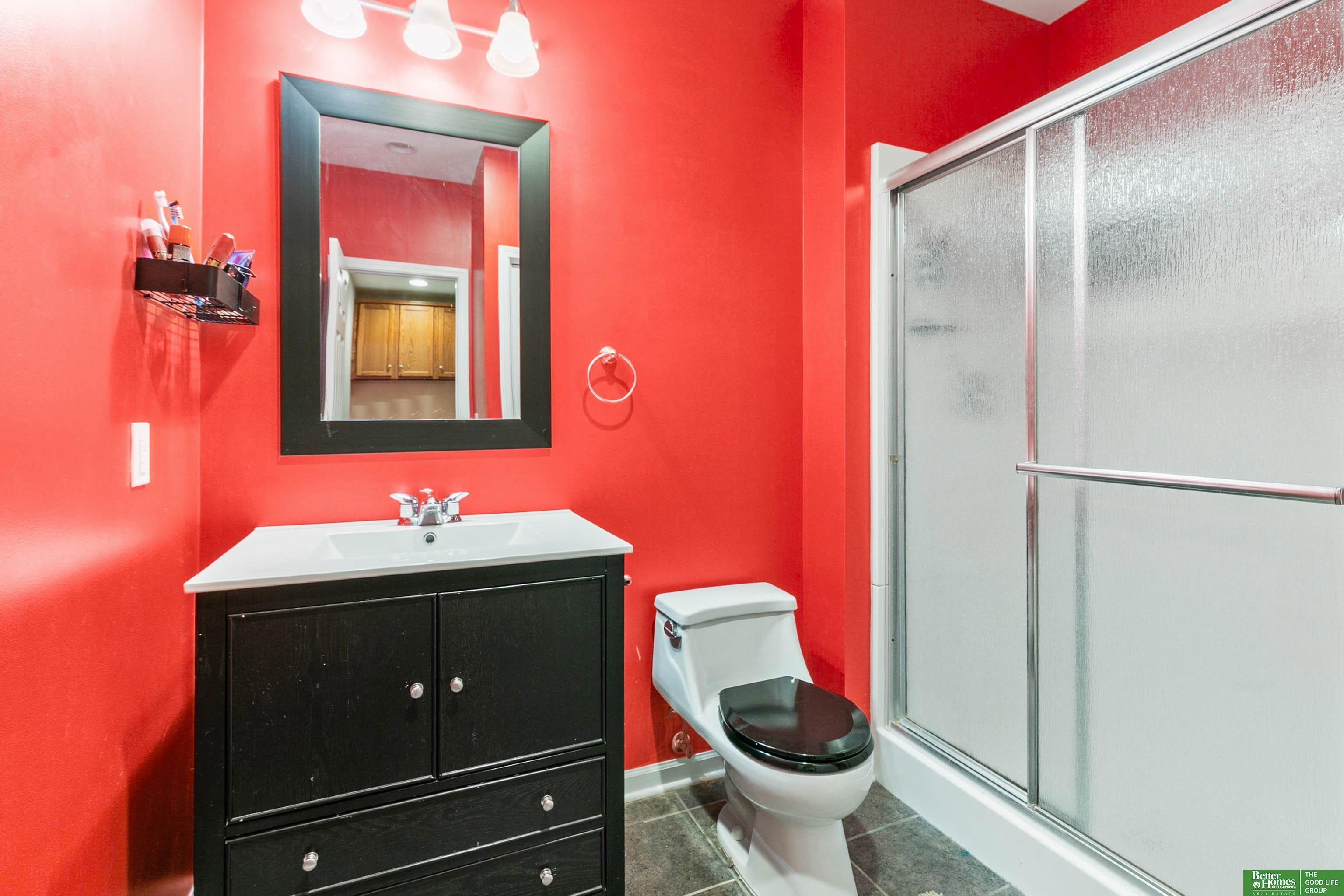 16043 Spaulding Circle