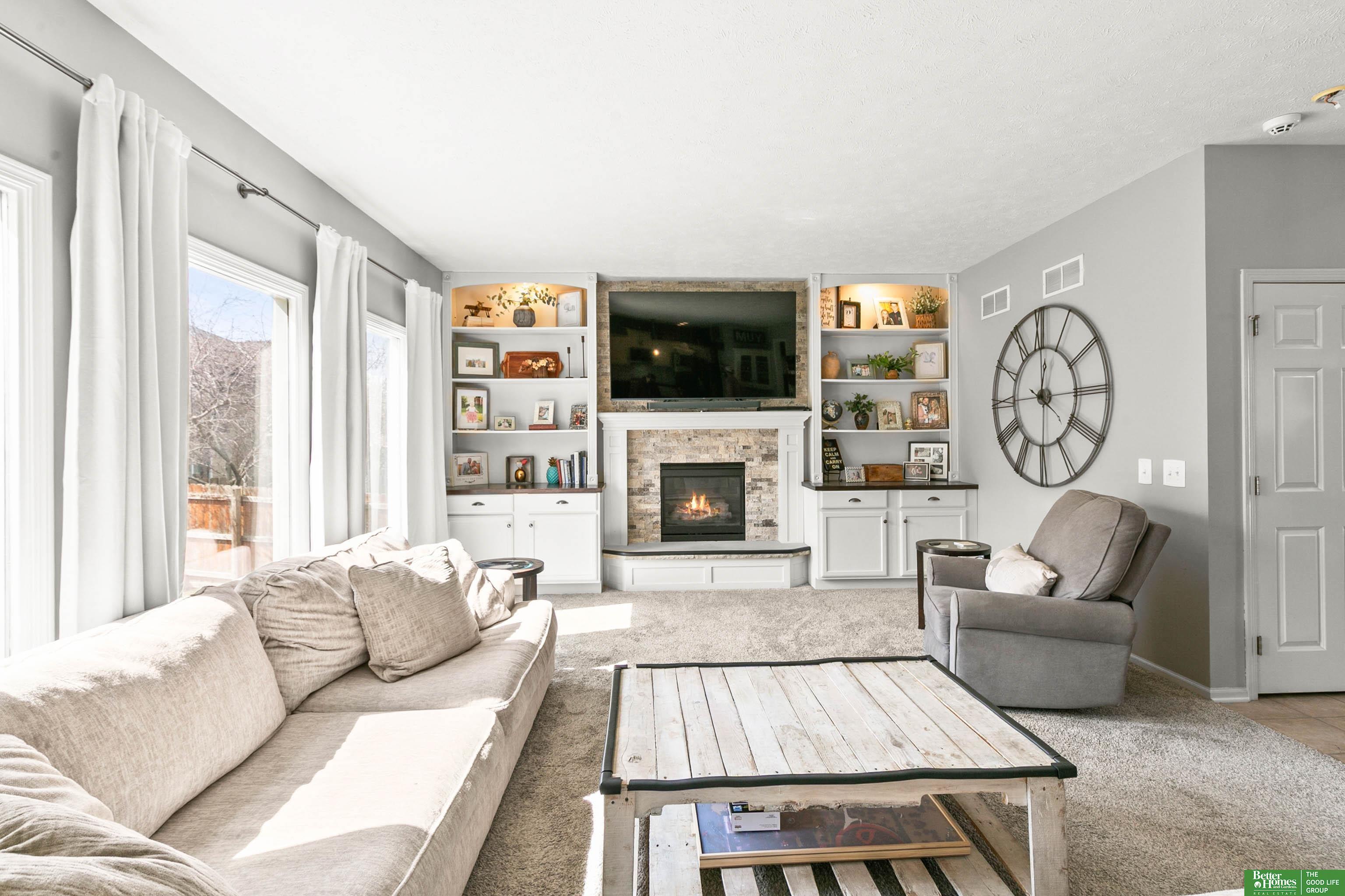 16043 Spaulding Circle