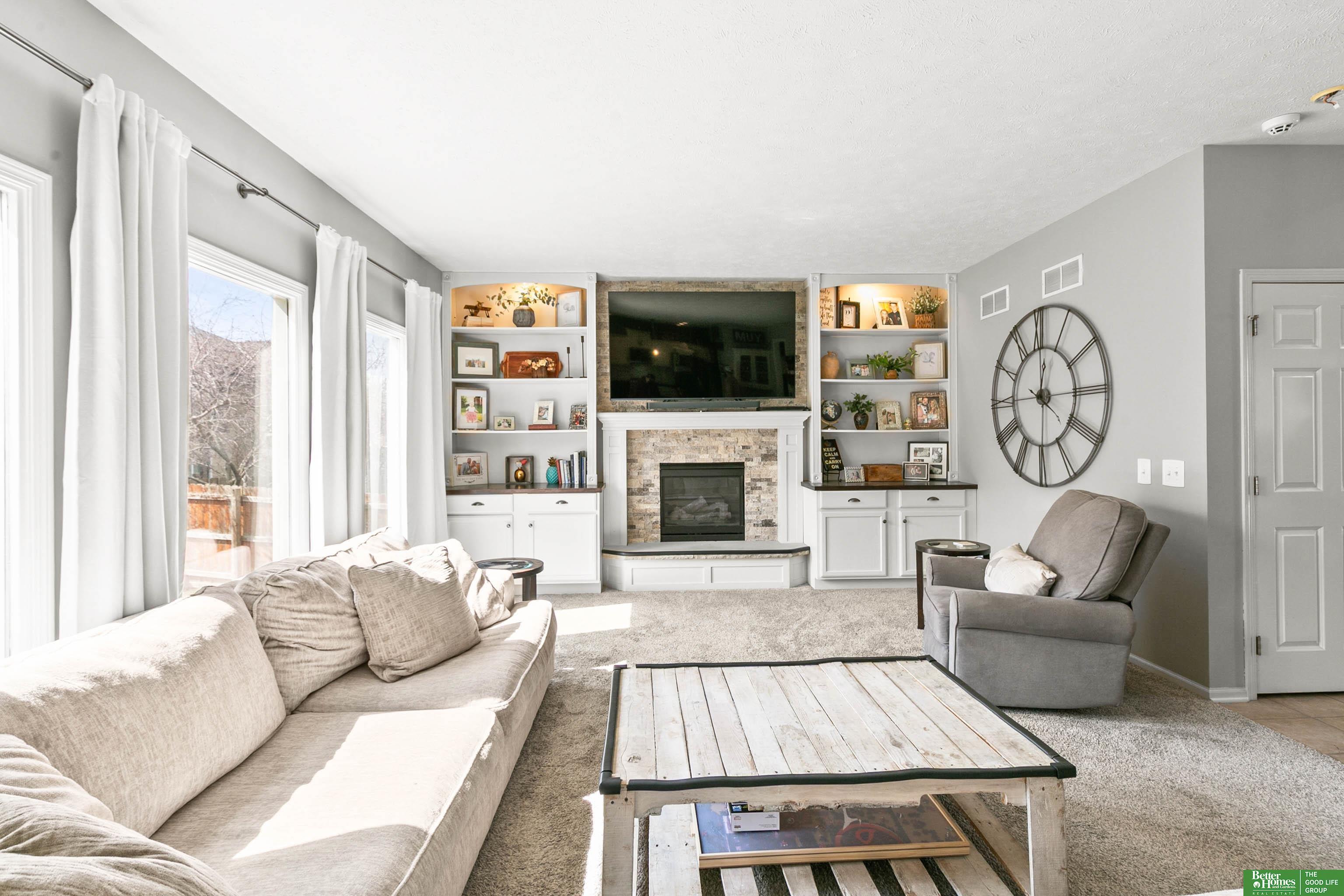 16043 Spaulding Circle