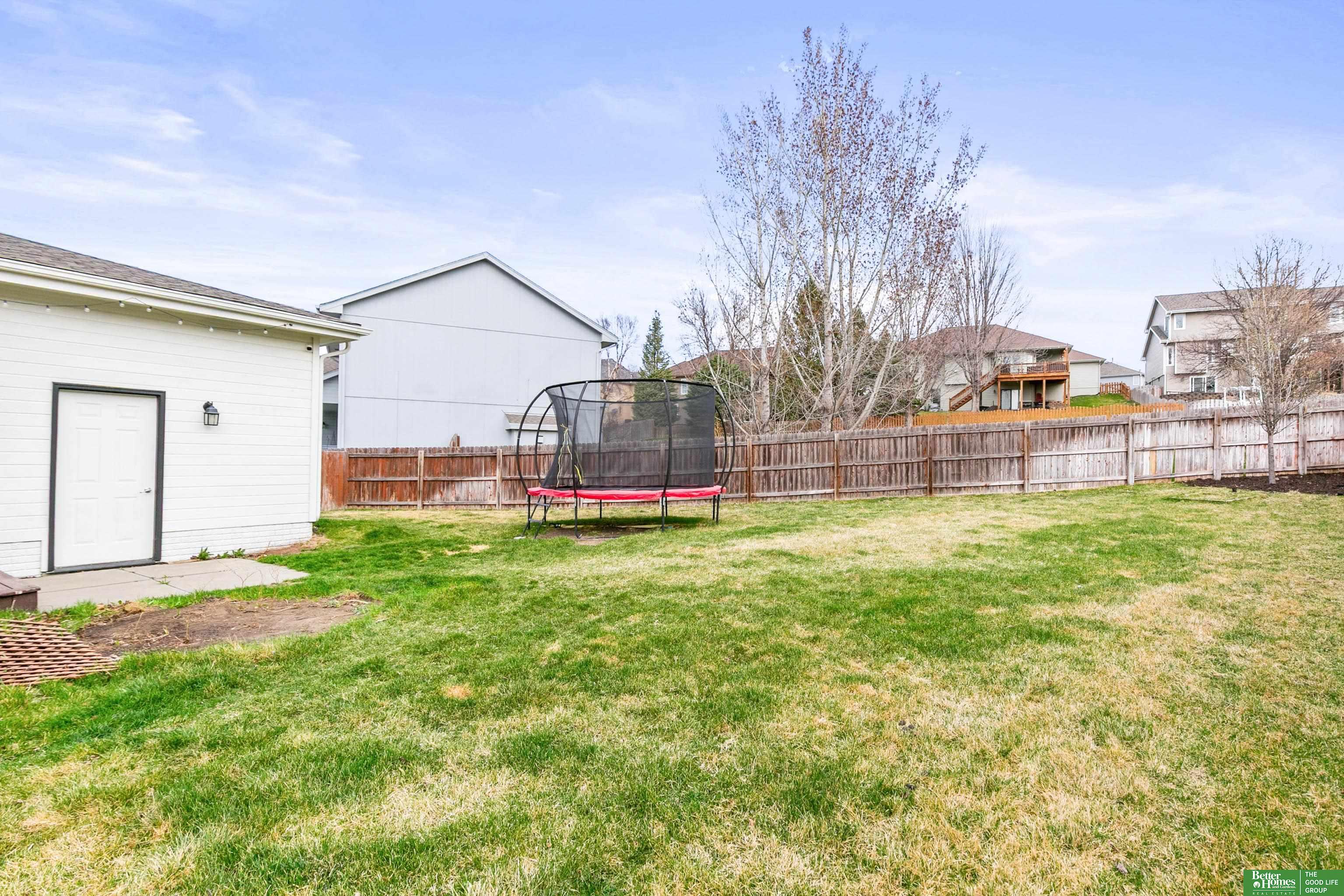 16043 Spaulding Circle