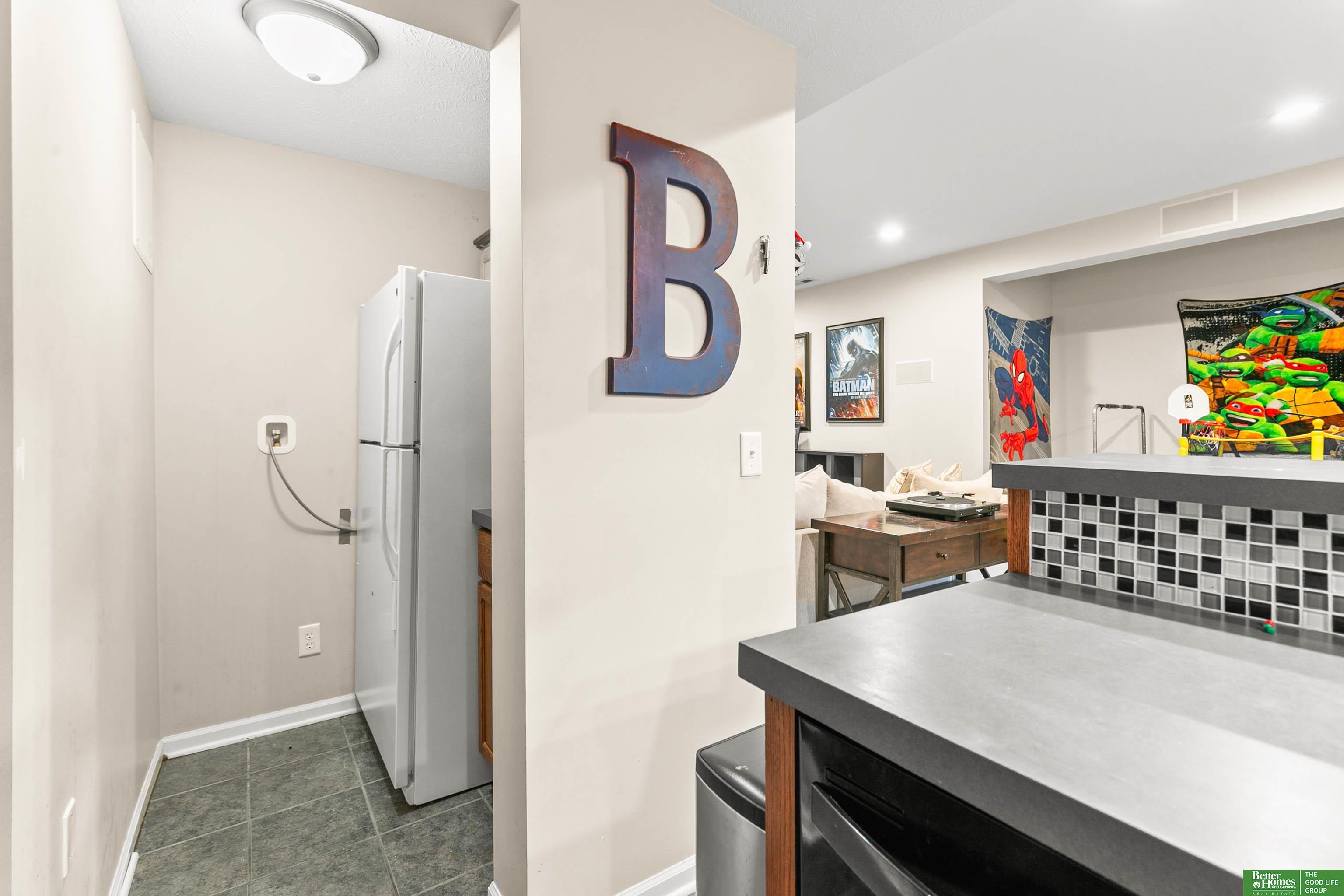 16043 Spaulding Circle