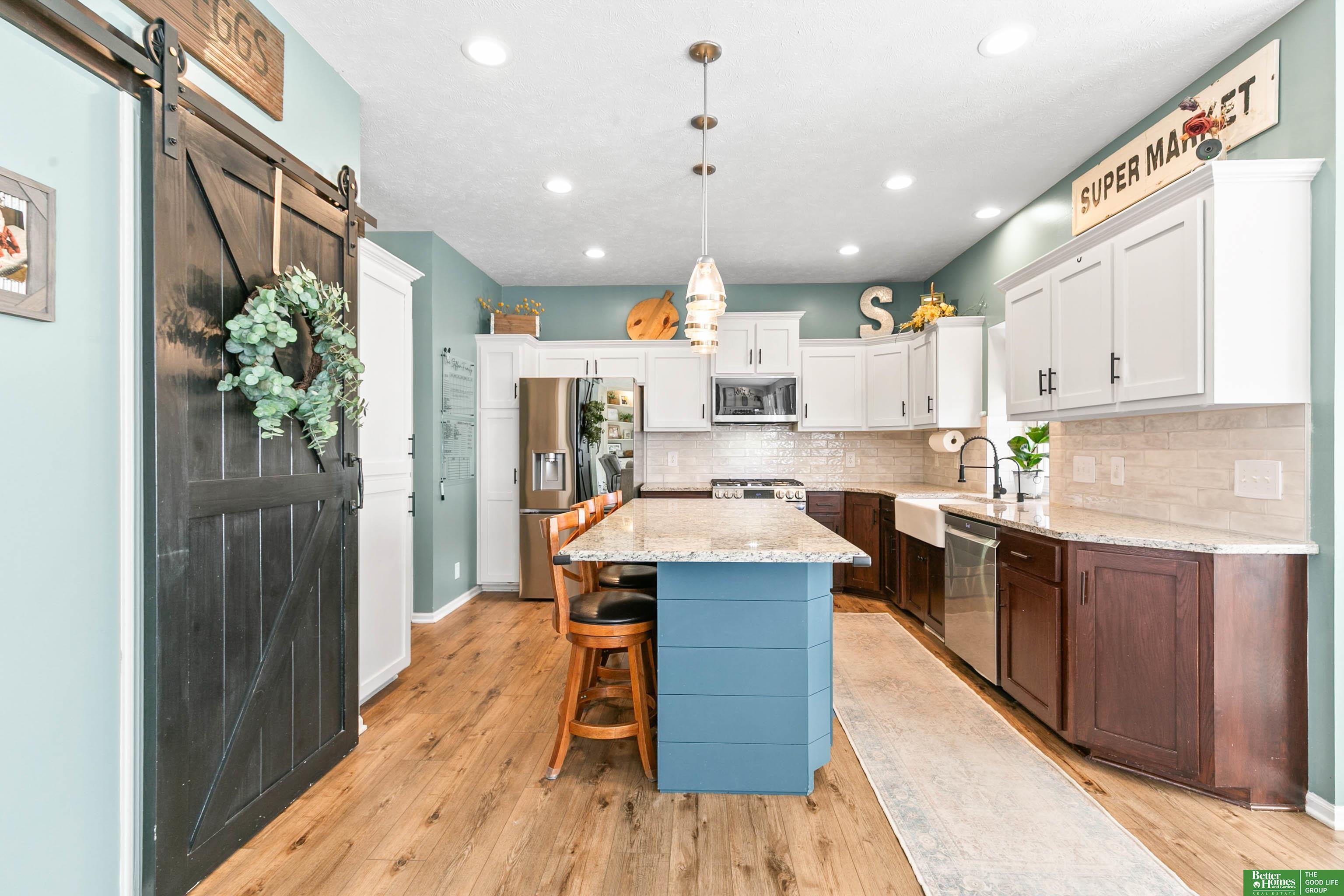 16043 Spaulding Circle