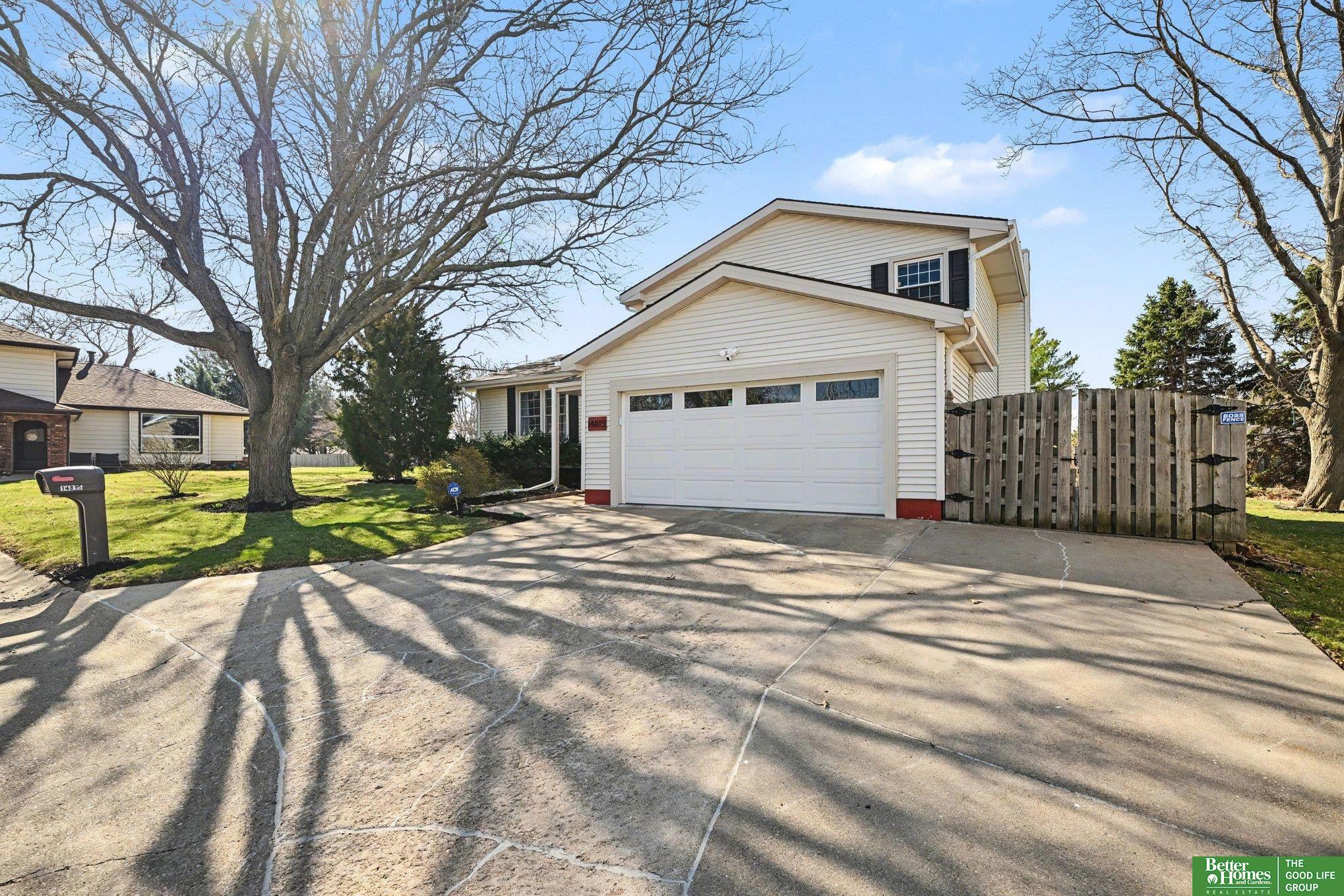 14815 Seward Plaza
