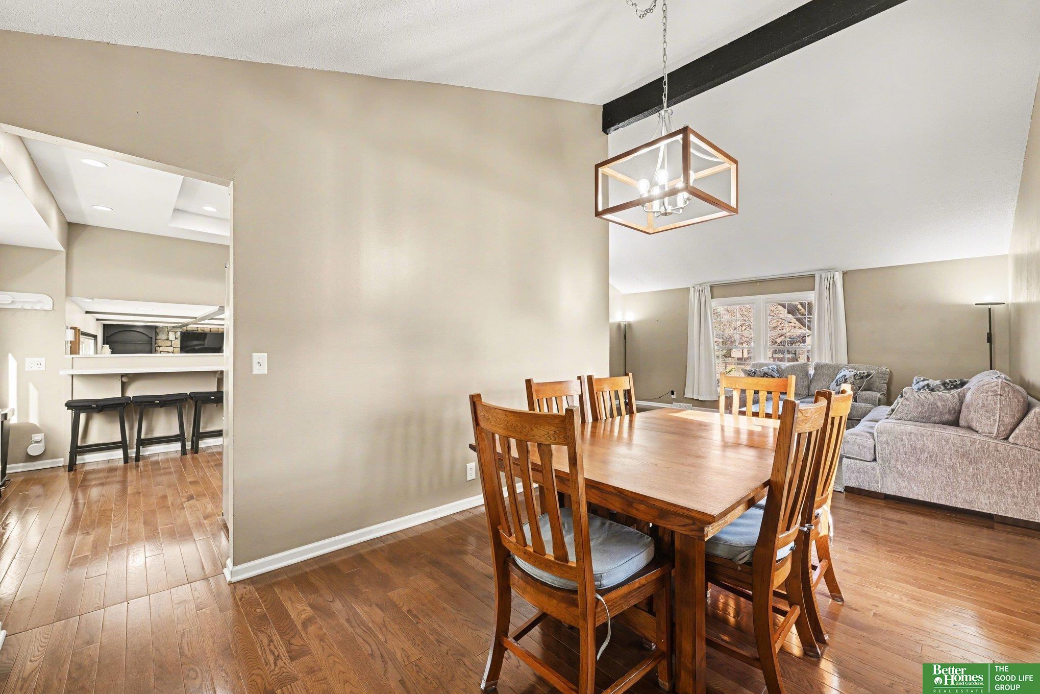 14815 Seward Plaza