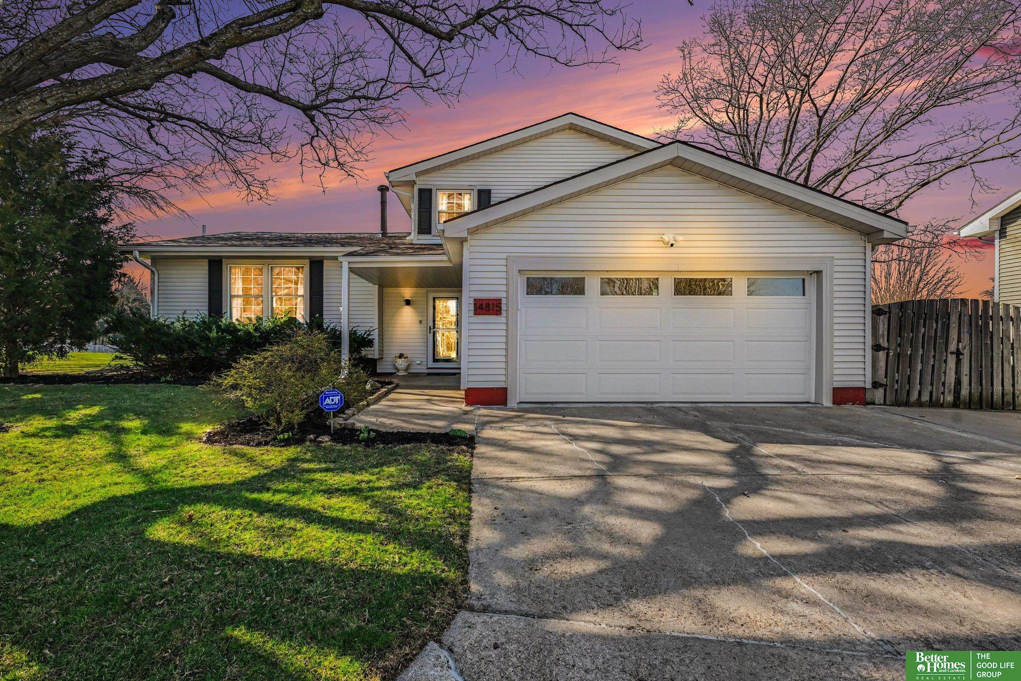 14815 Seward Plaza