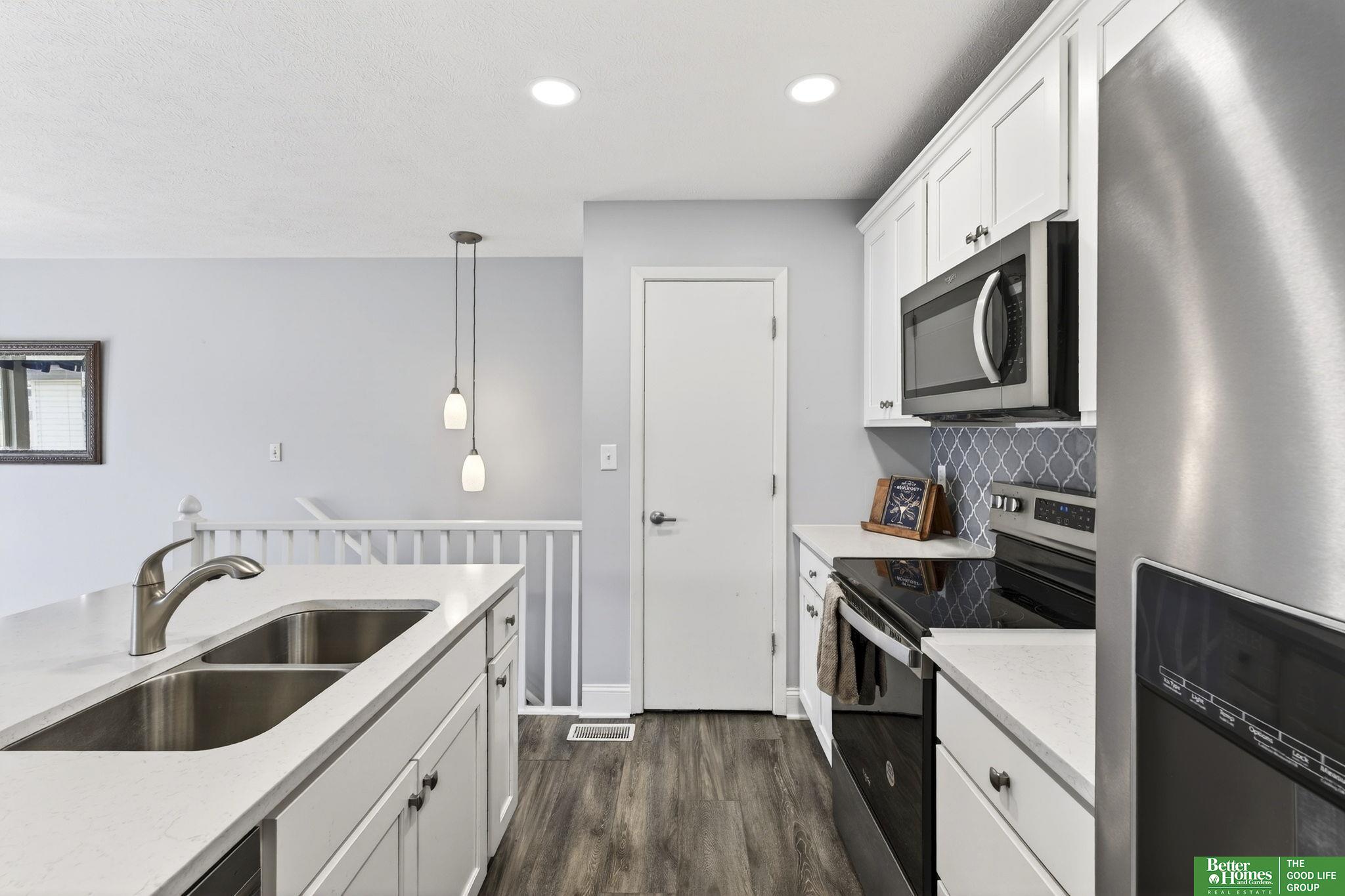2105 Sandstone Road
