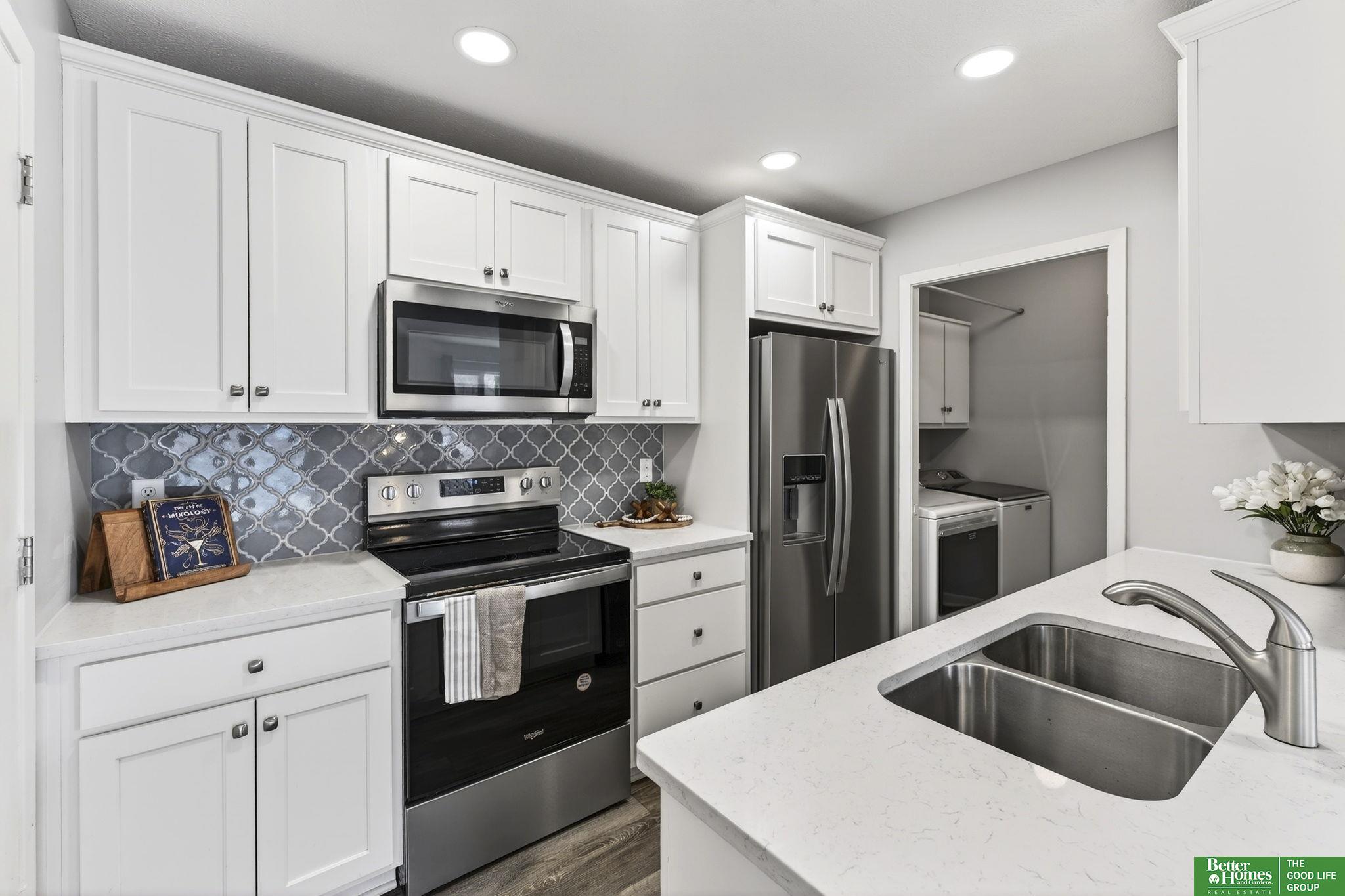 2105 Sandstone Road