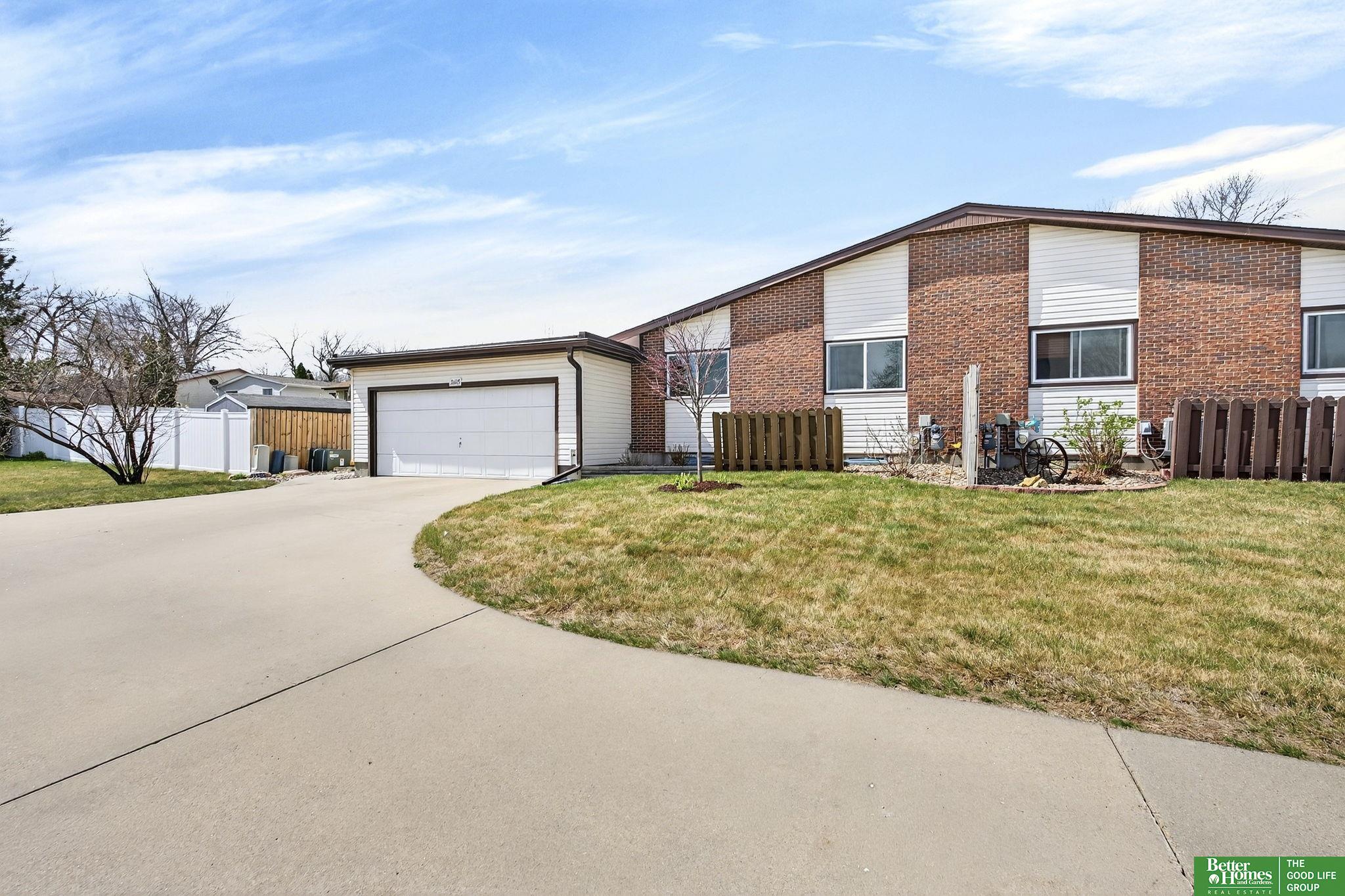 2105 Sandstone Road