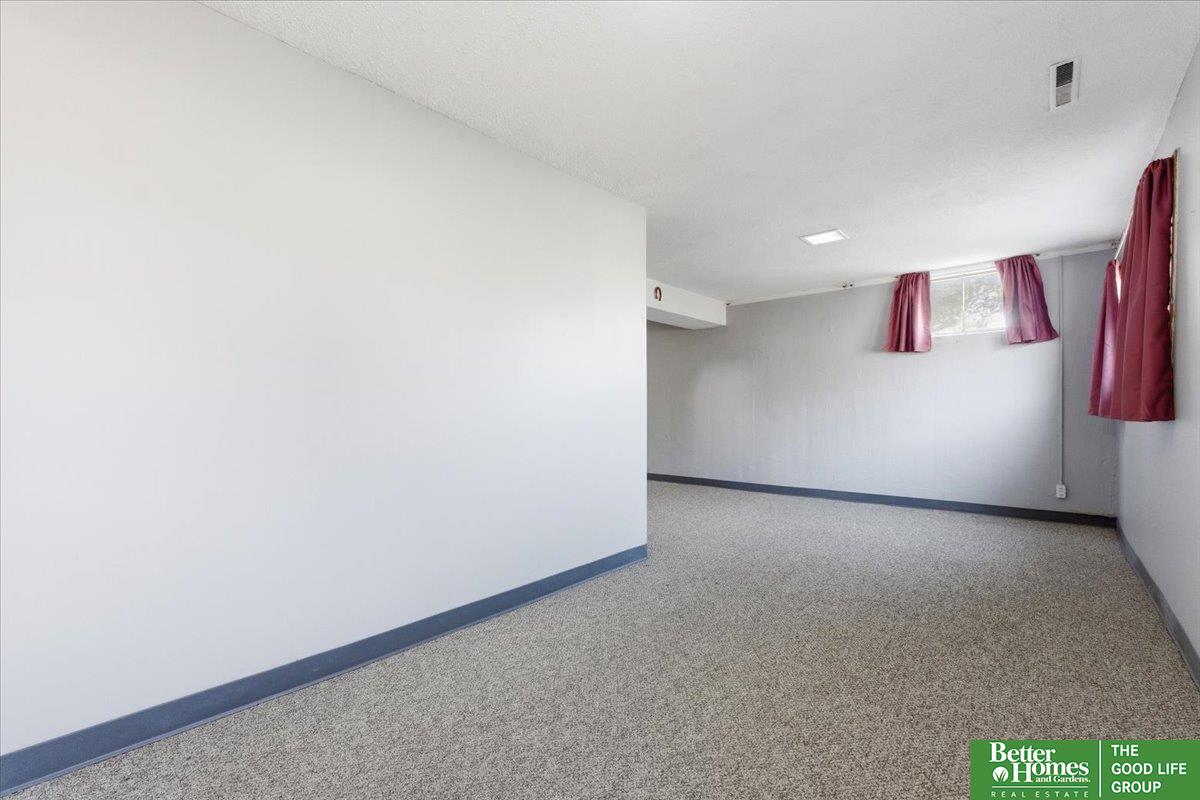 4613 N 83rd Street