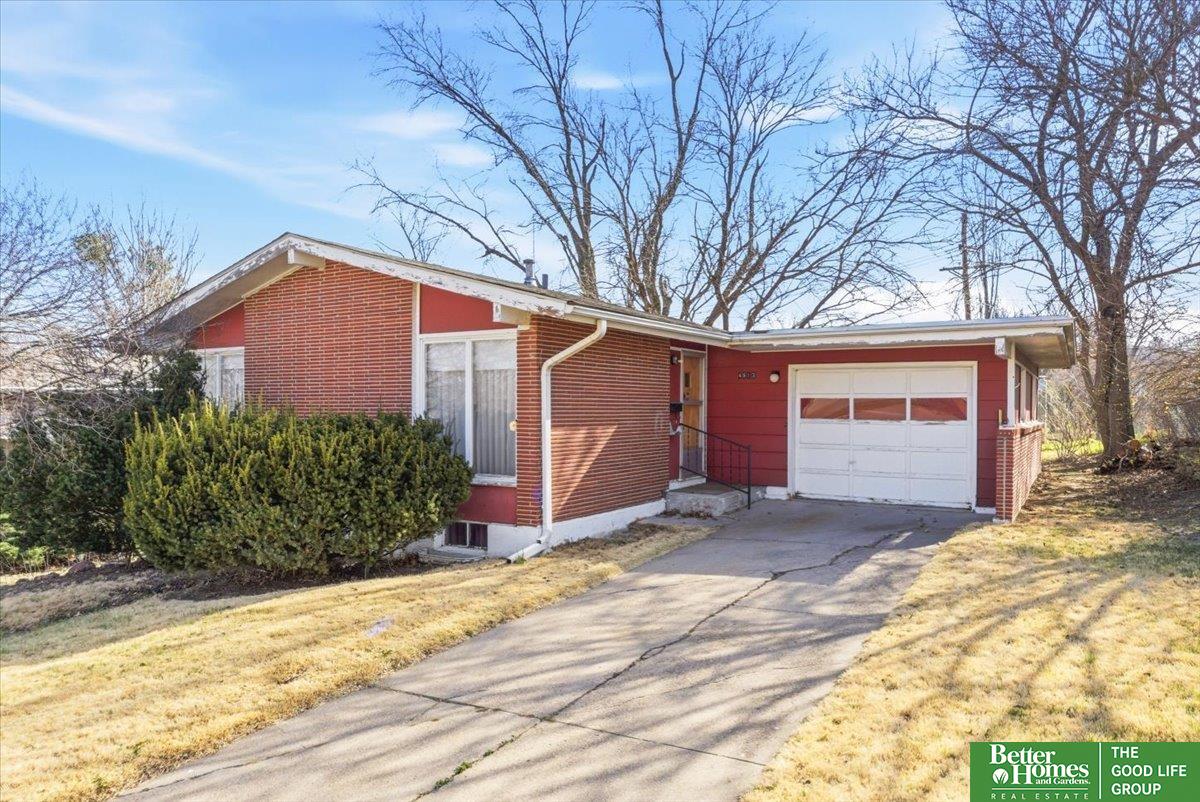 4613 N 83rd Street