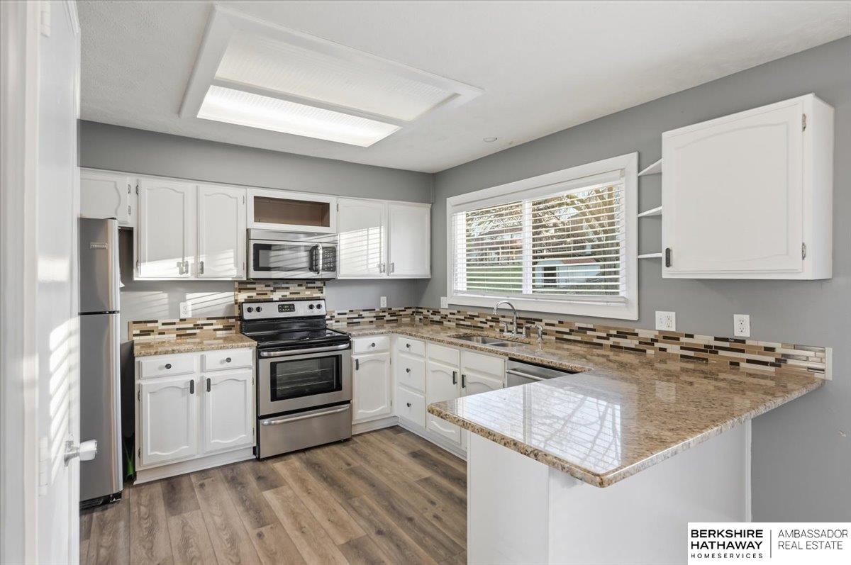 7718 Meadow Lane