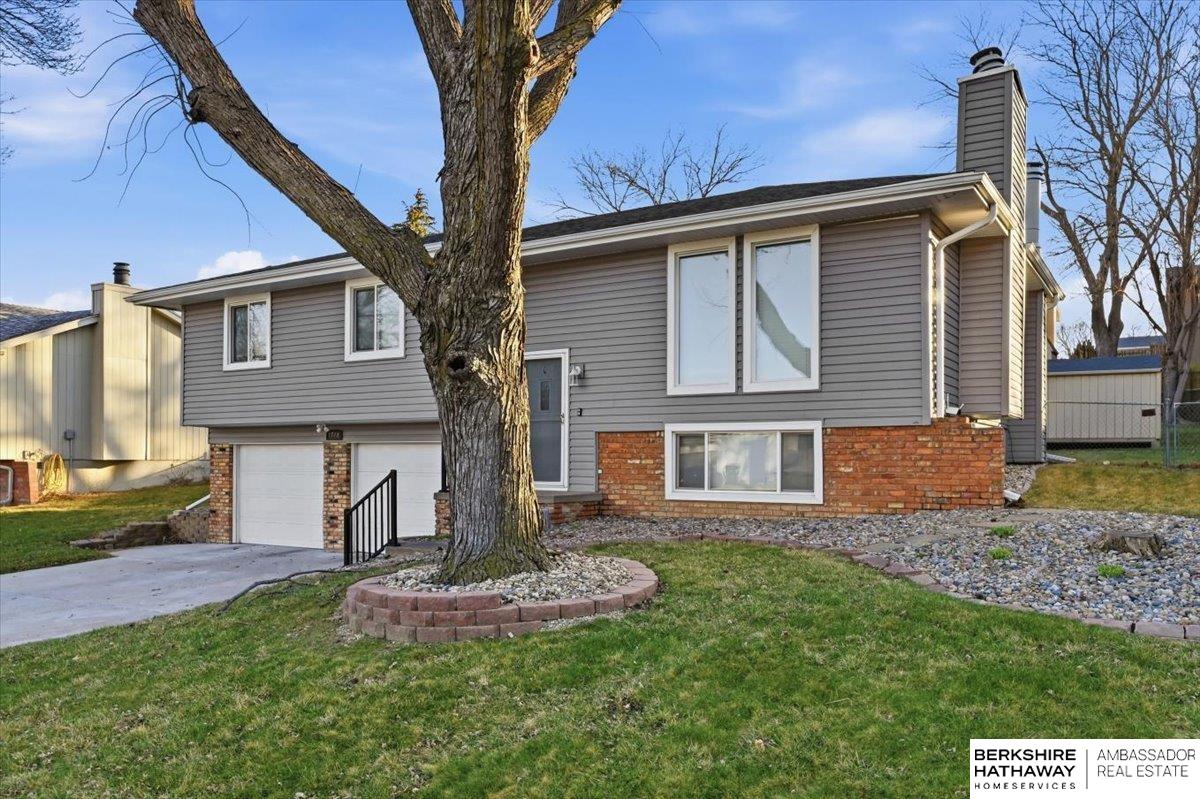 7718 Meadow Lane