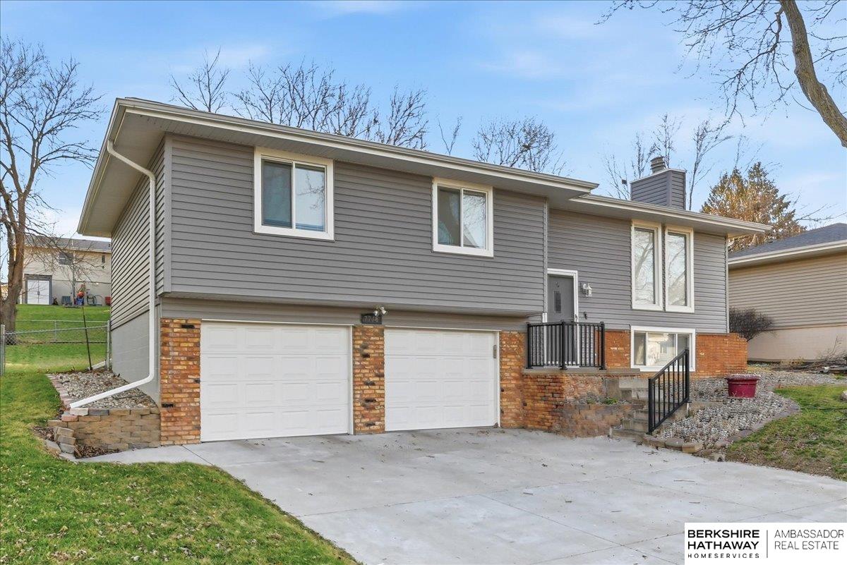 7718 Meadow Lane