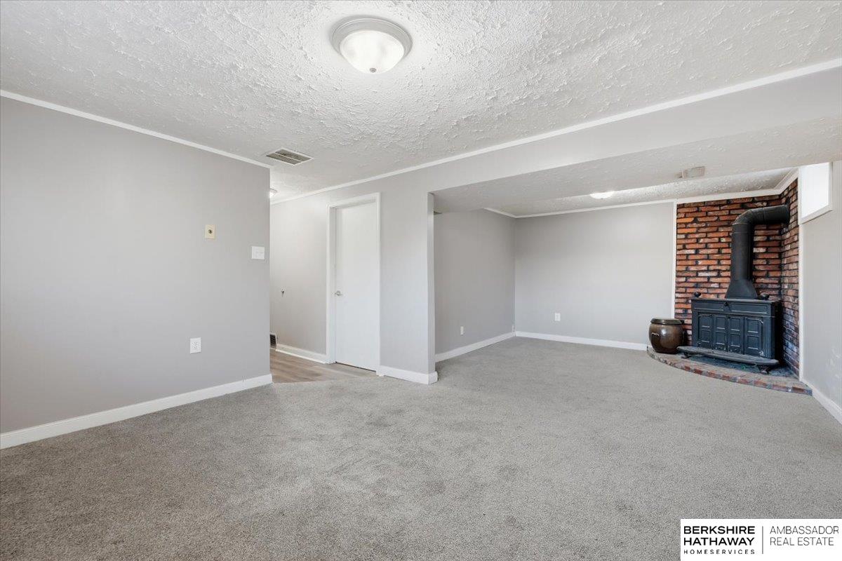 7718 Meadow Lane