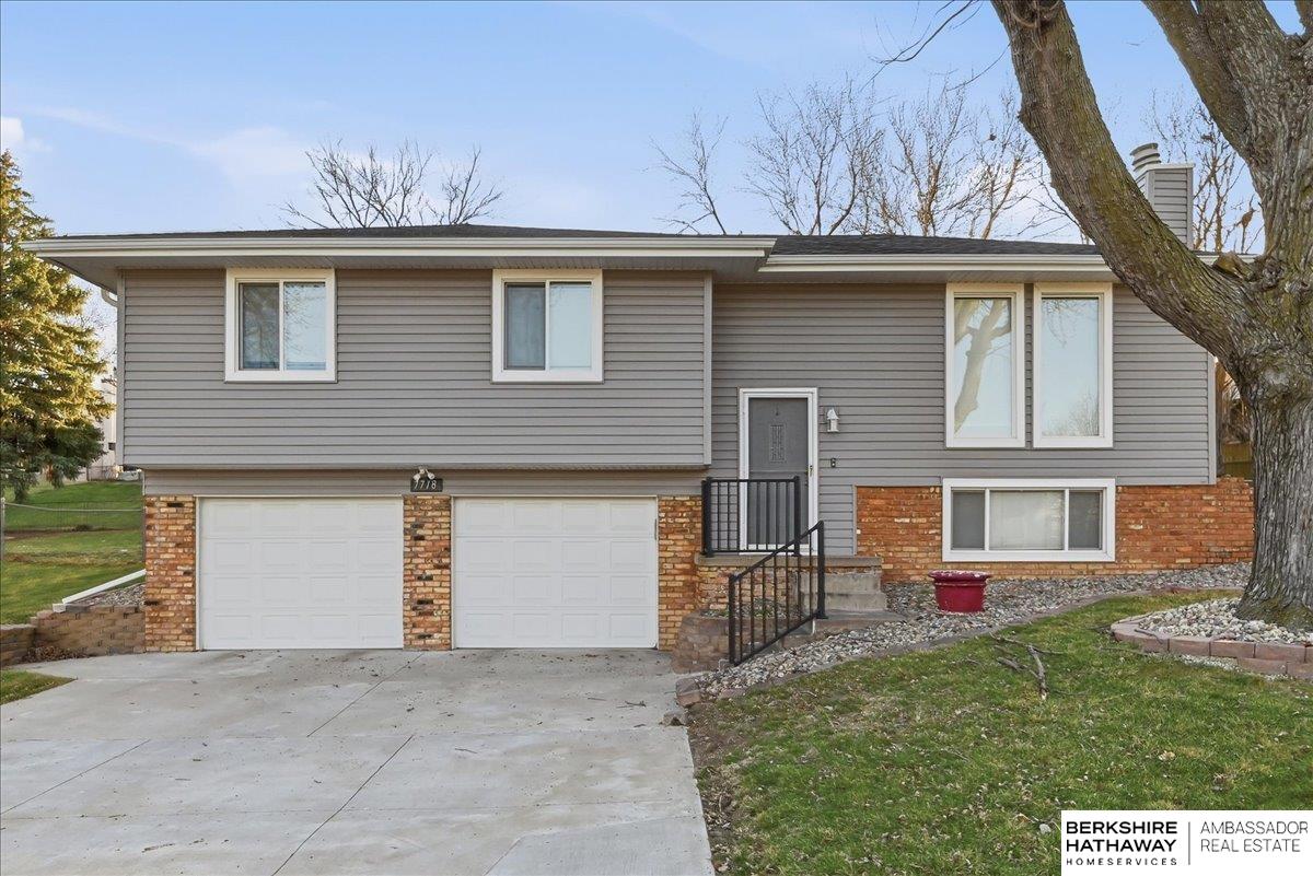 7718 Meadow Lane