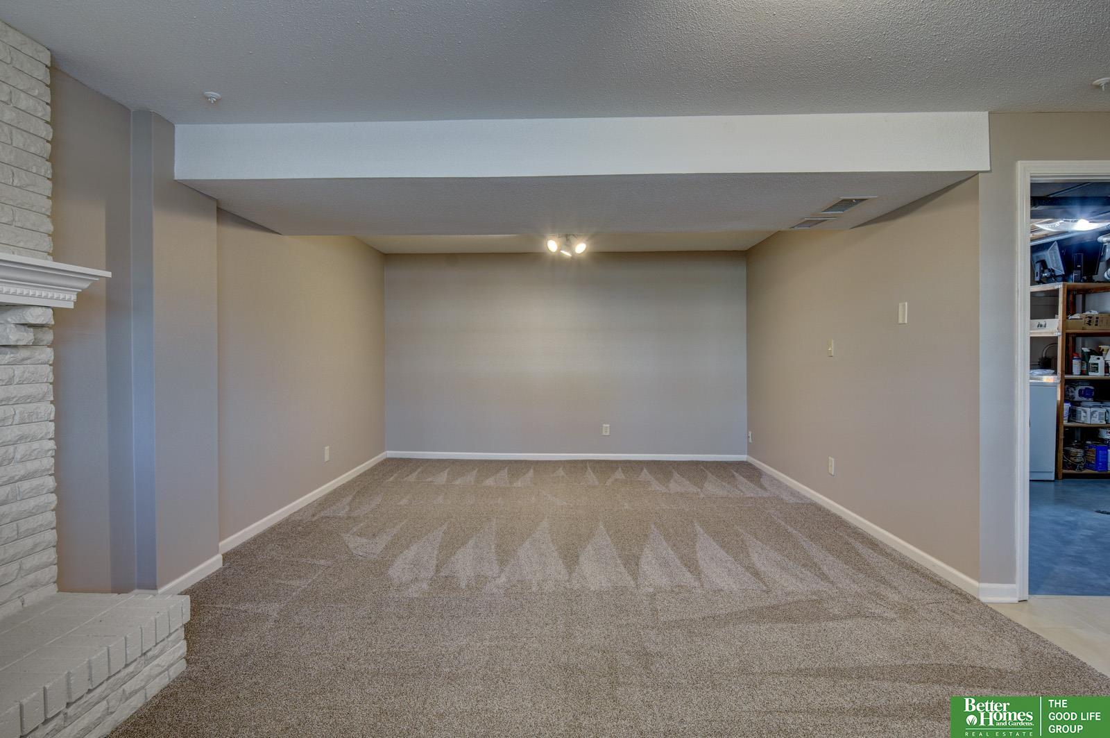 10929 X Street