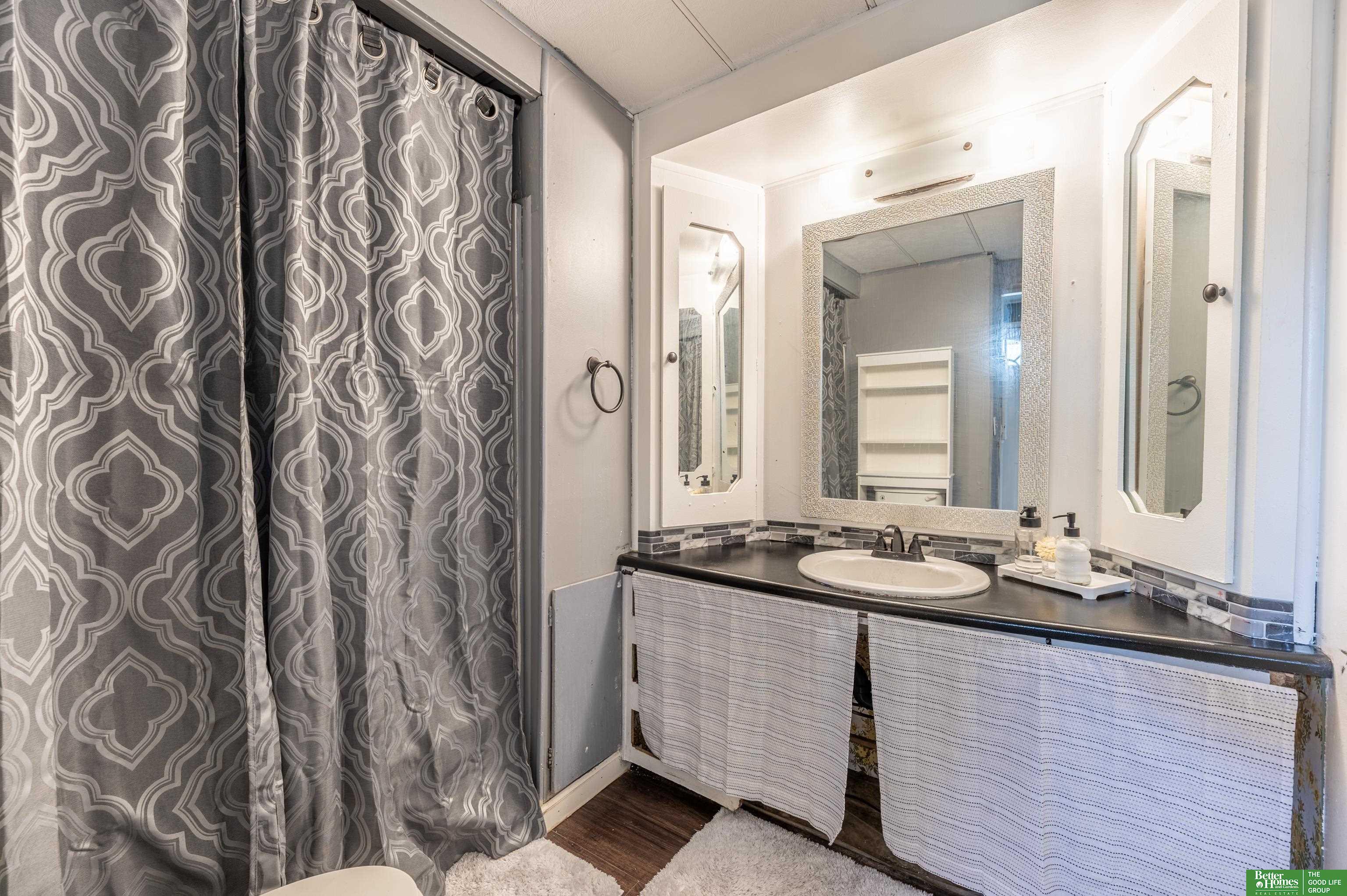 4124 N 127 Plaza # 40