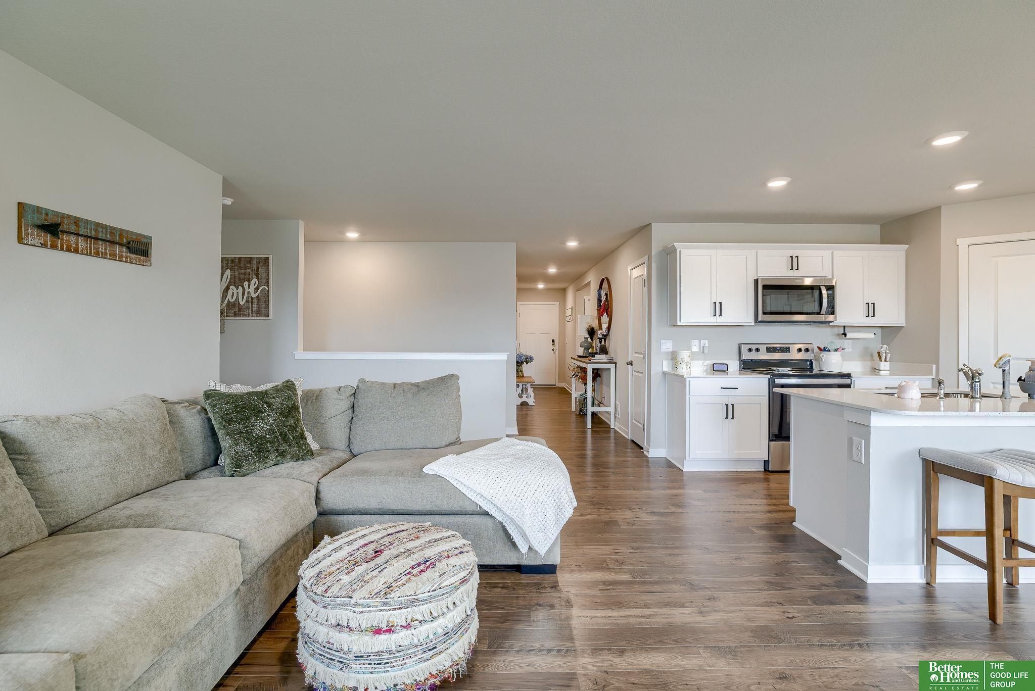 4411 Schilling Drive