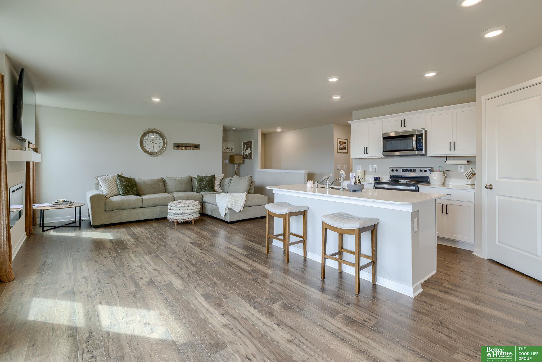 4411 Schilling Drive