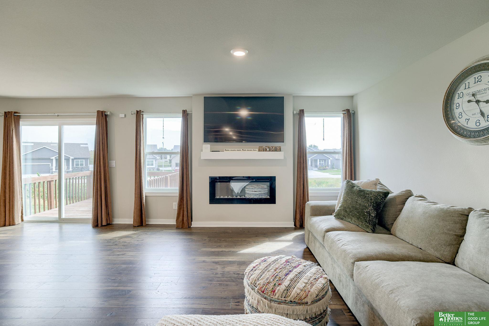 4411 Schilling Drive