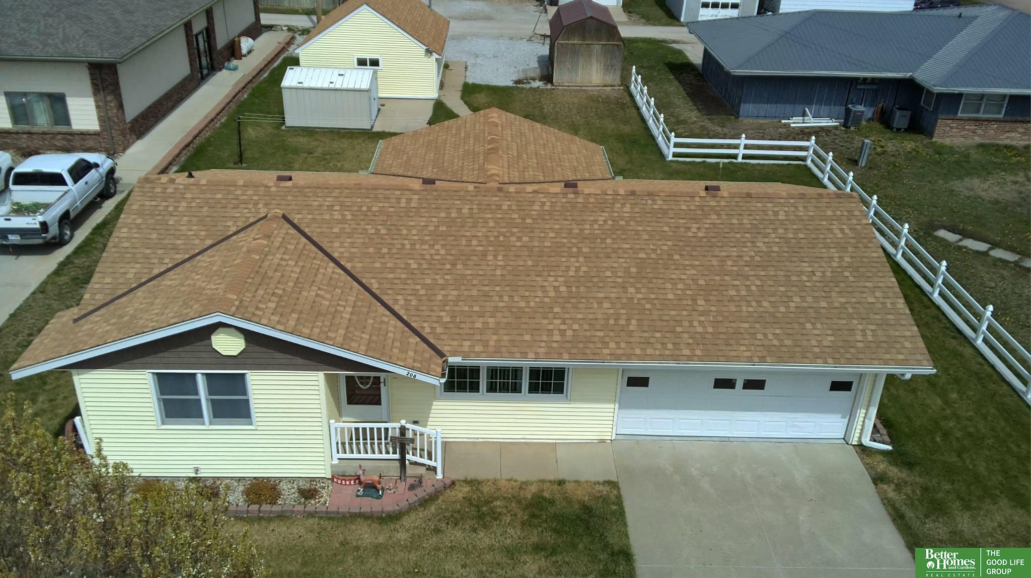 208 E O Street, McCool Junction