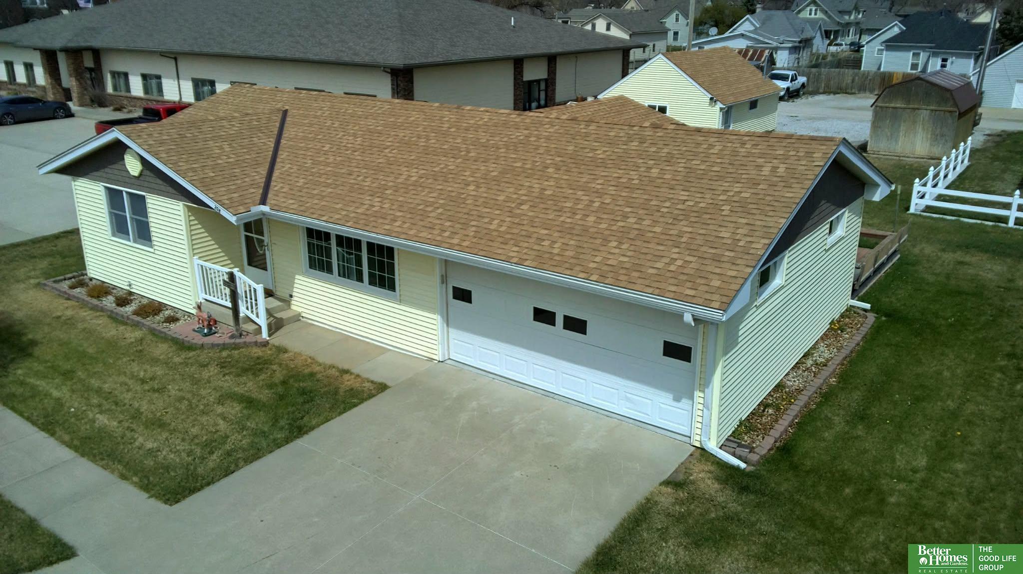 208 E O Street, McCool Junction