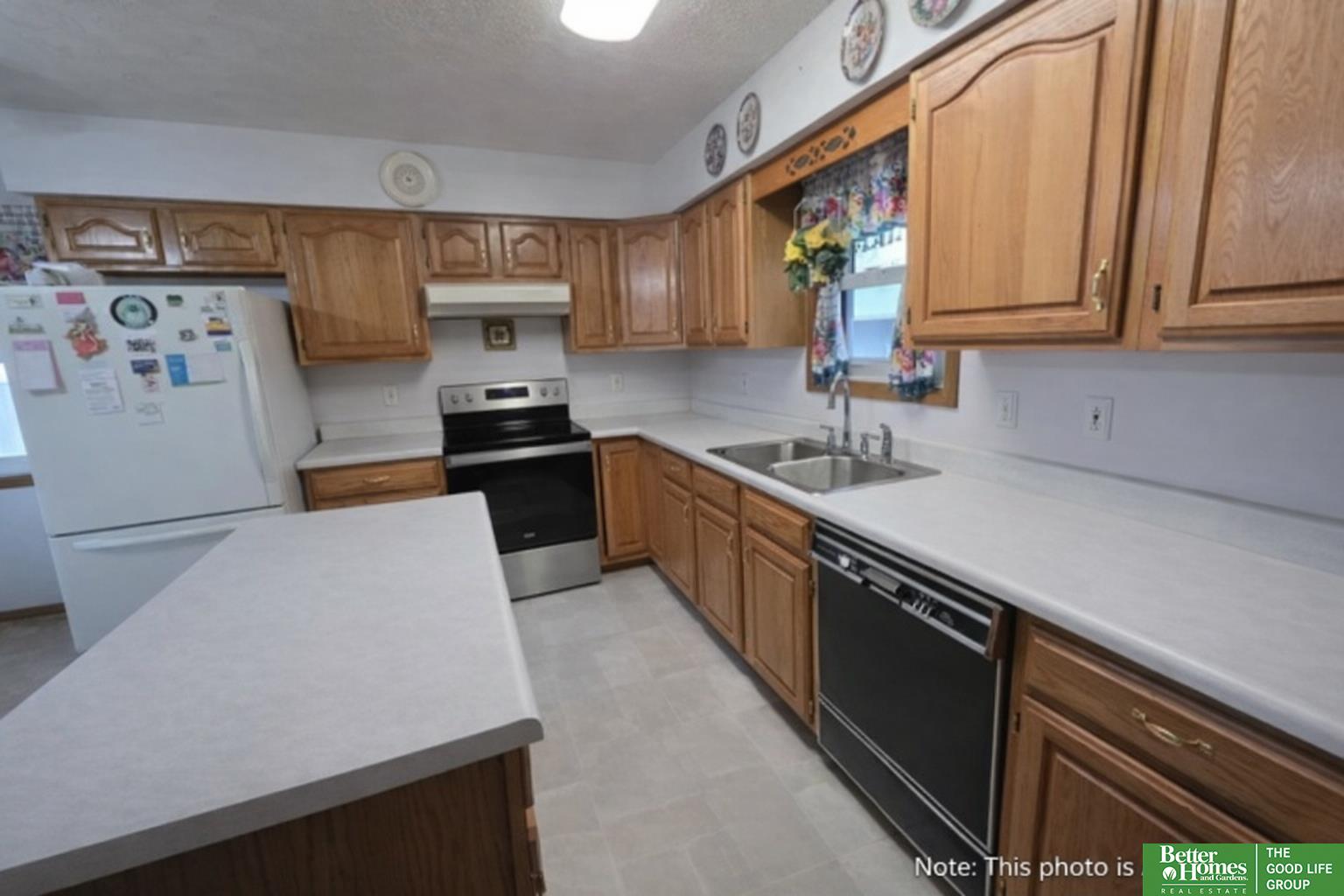 208 E O Street, McCool Junction