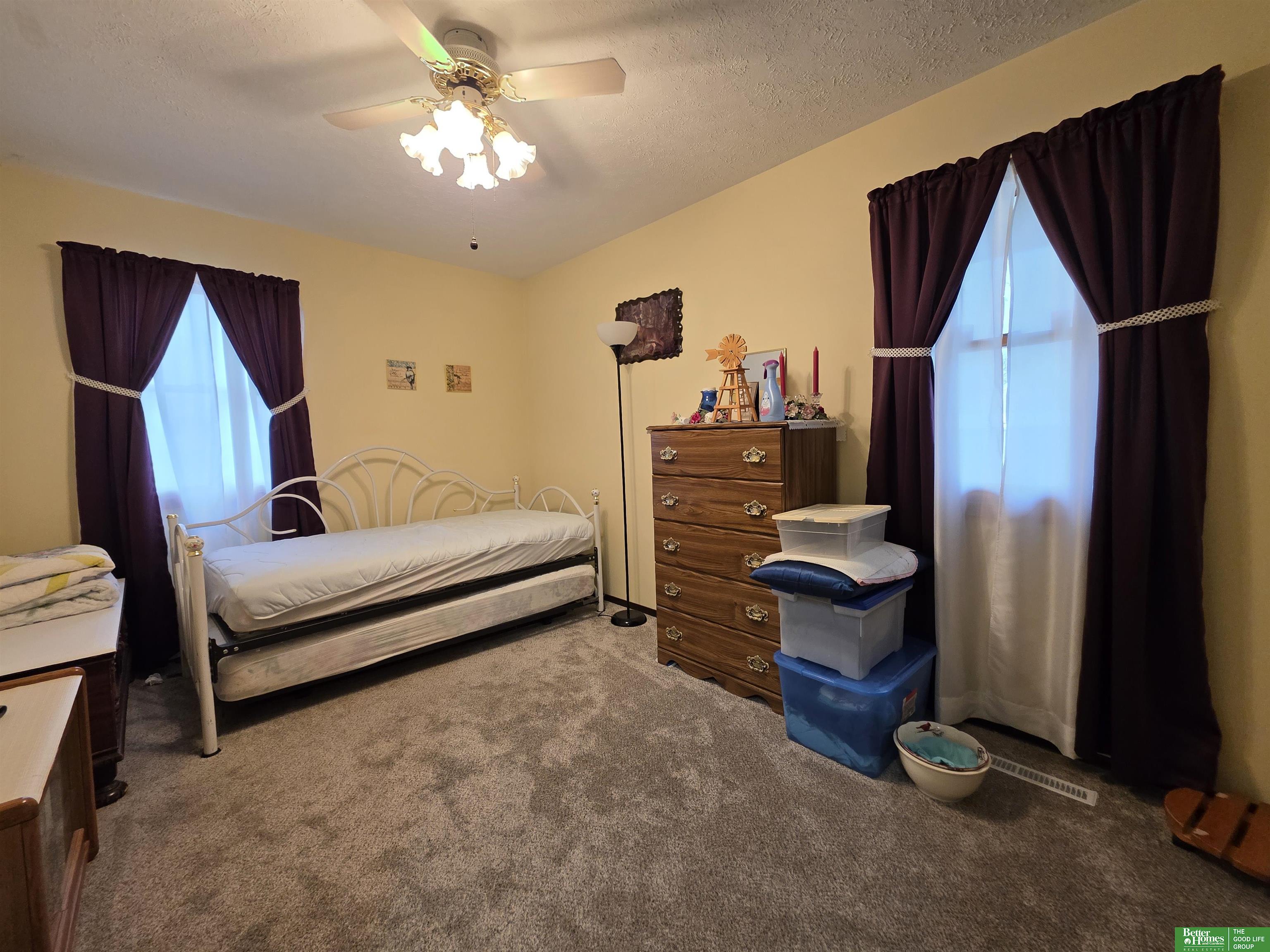 208 E O Street, McCool Junction