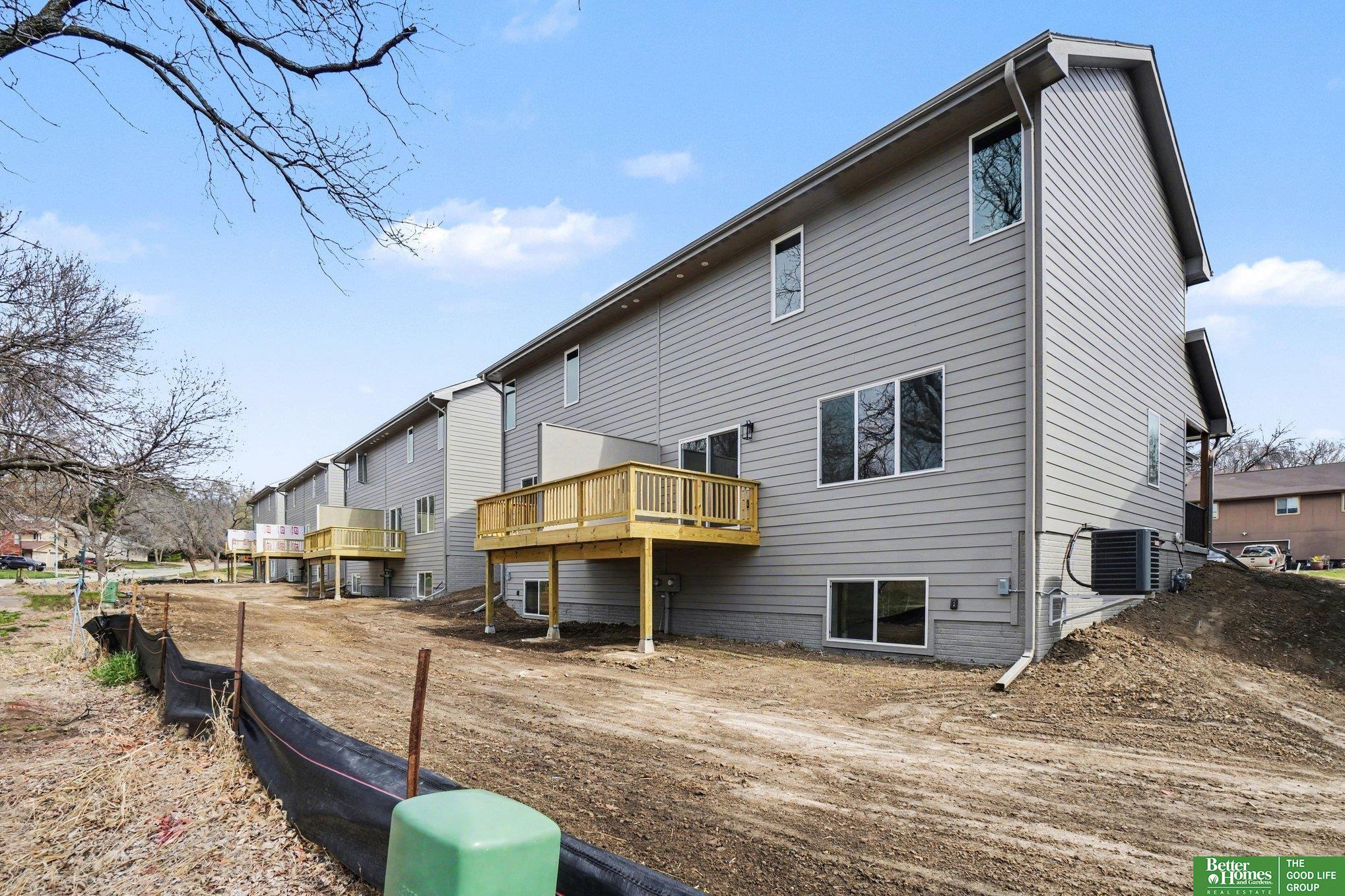 7110 N 79th Court