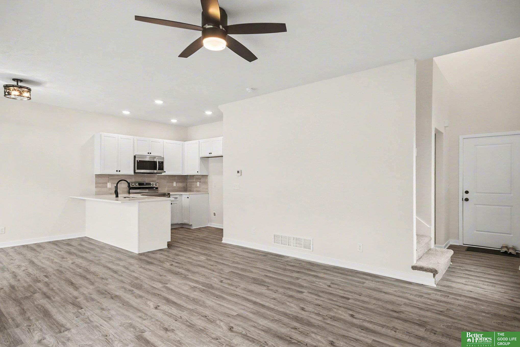 7110 N 79th Court
