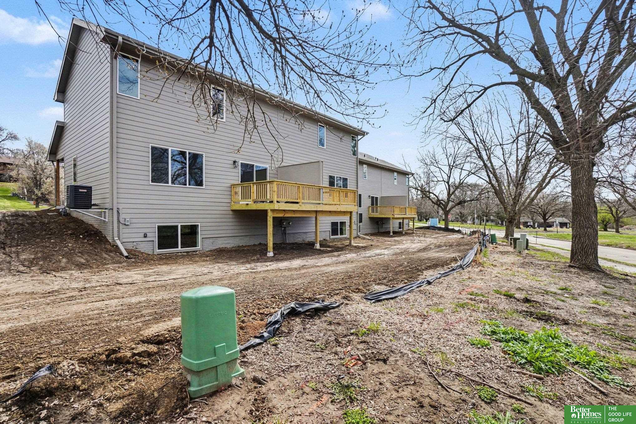 7110 N 79th Court