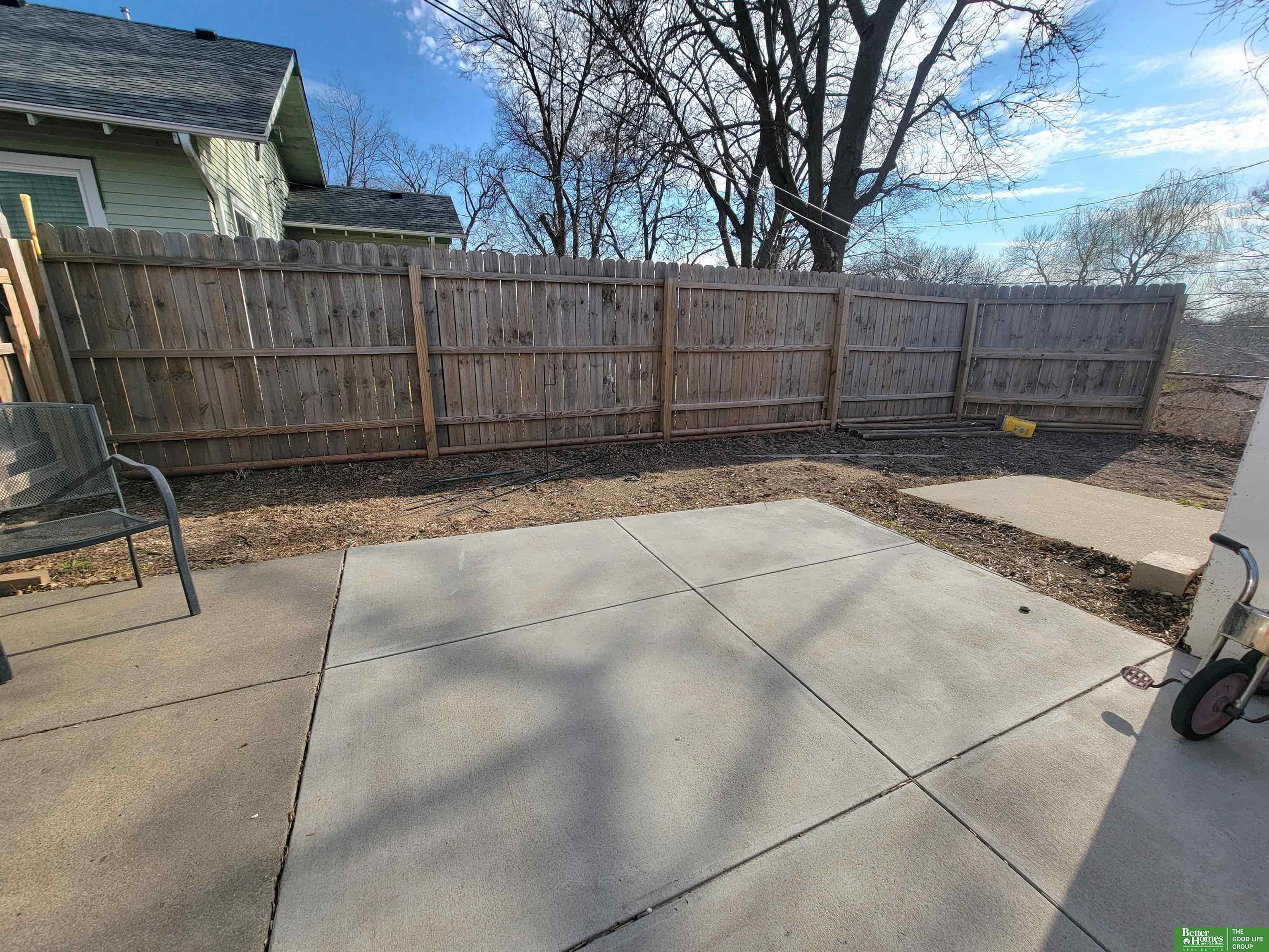 1121 N East Avenue
