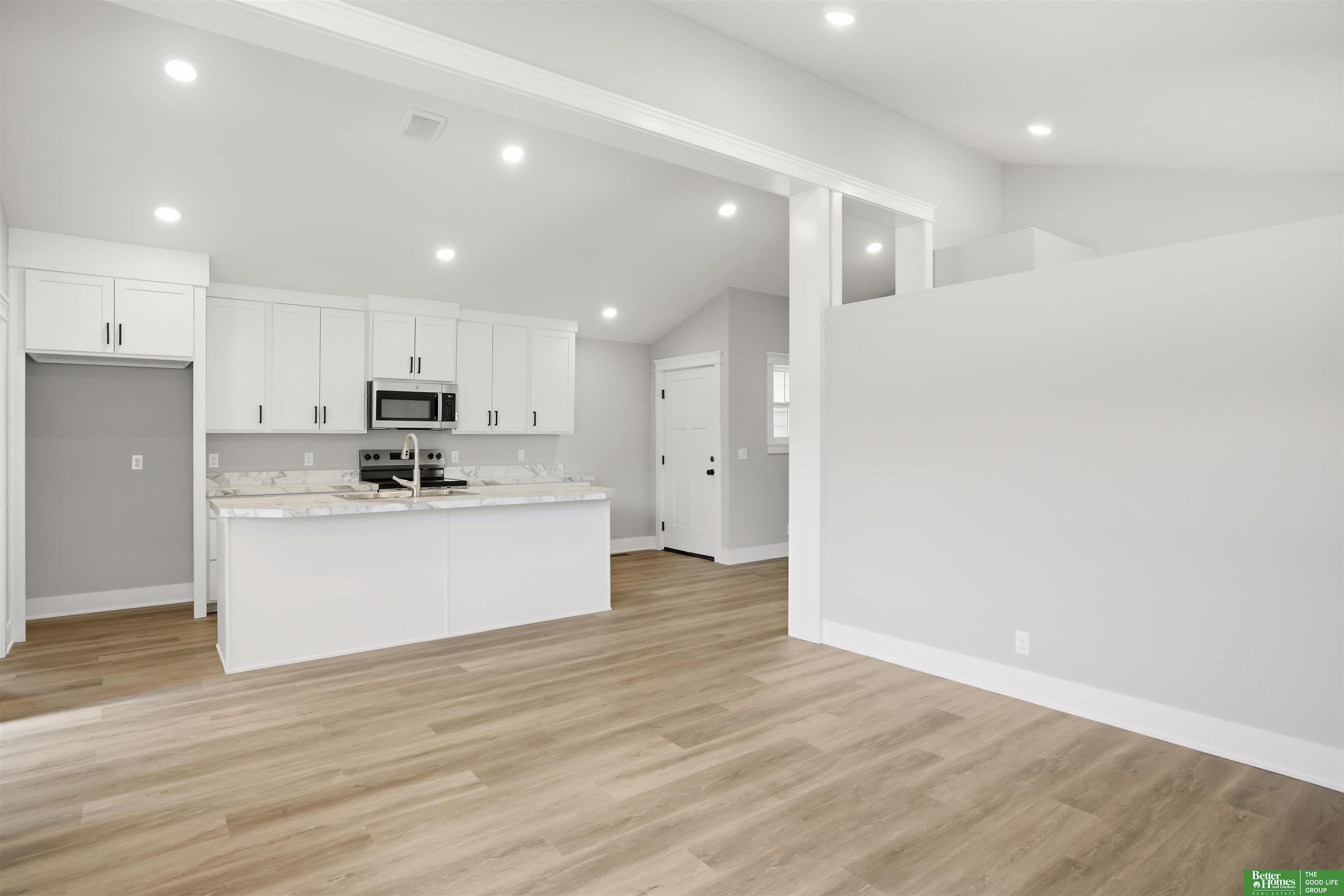 2452 Camden Avenue