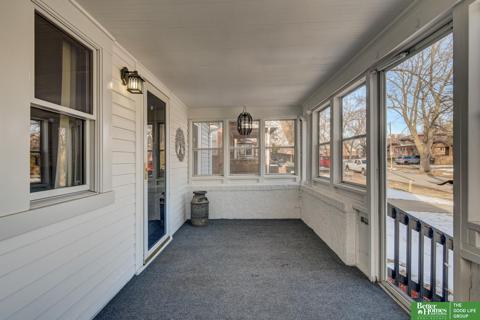 2747 Iowa Street