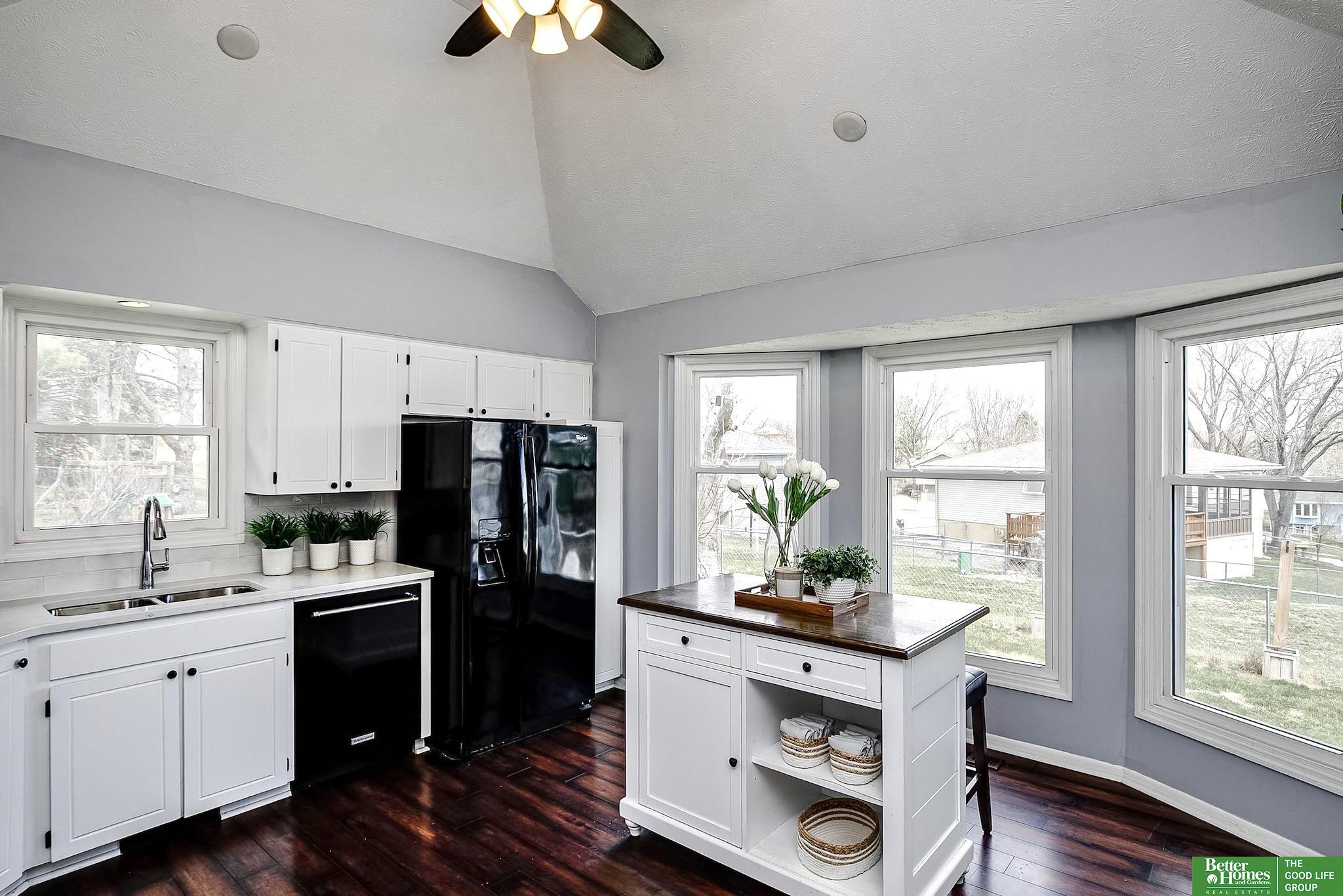 2141 N 122nd Circle