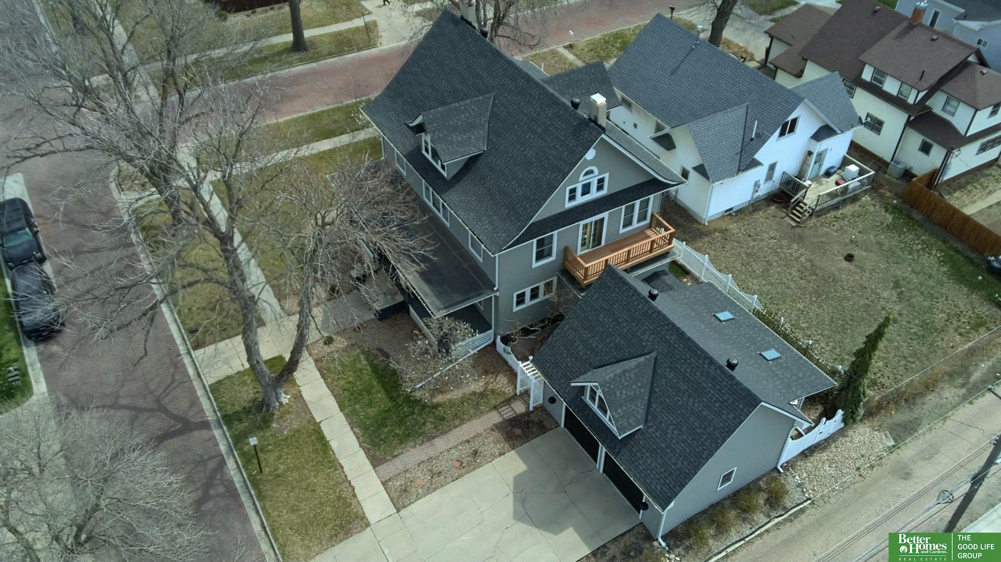 420 E 7th Street