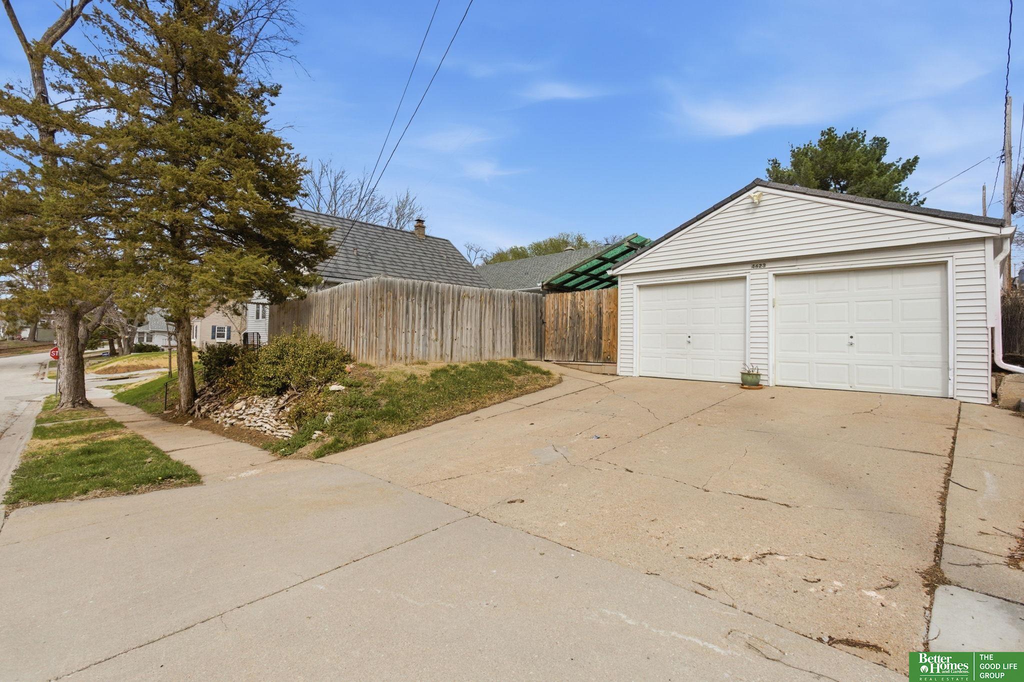 4623 Pacific Street
