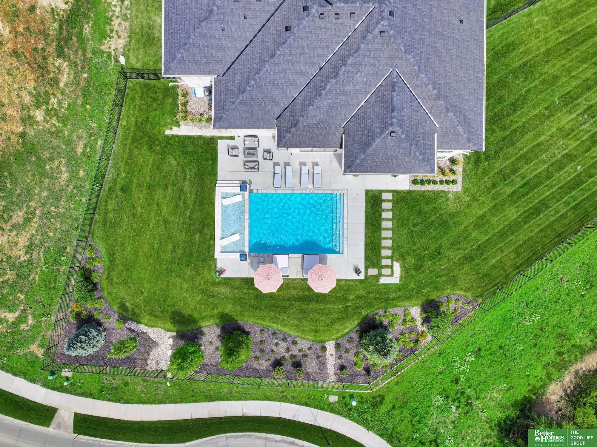 21068 Valley Circle