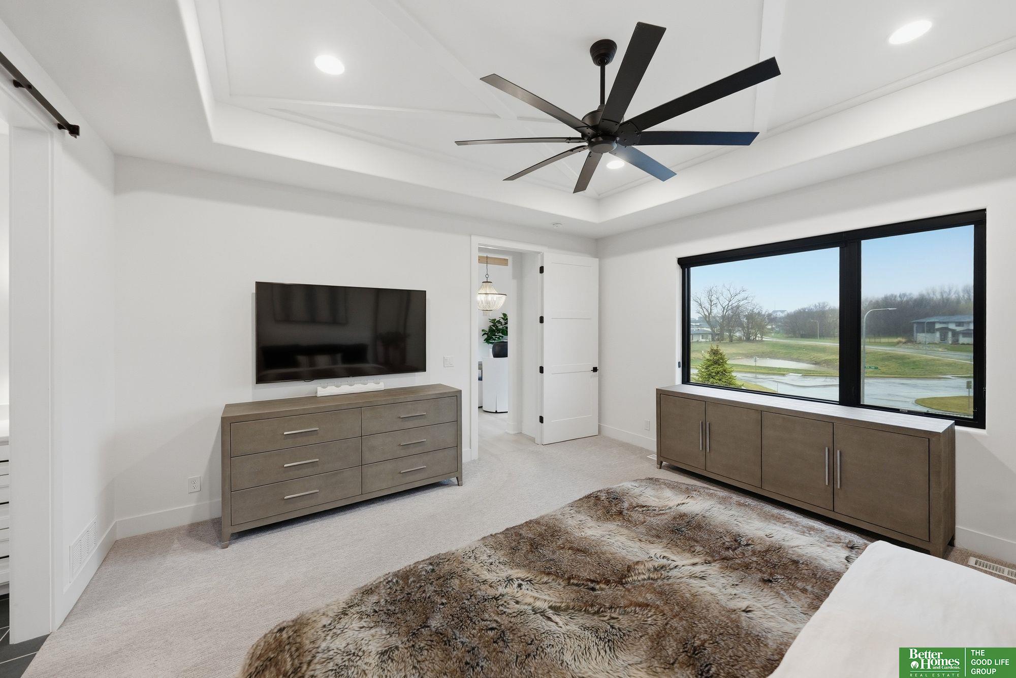 21068 Valley Circle