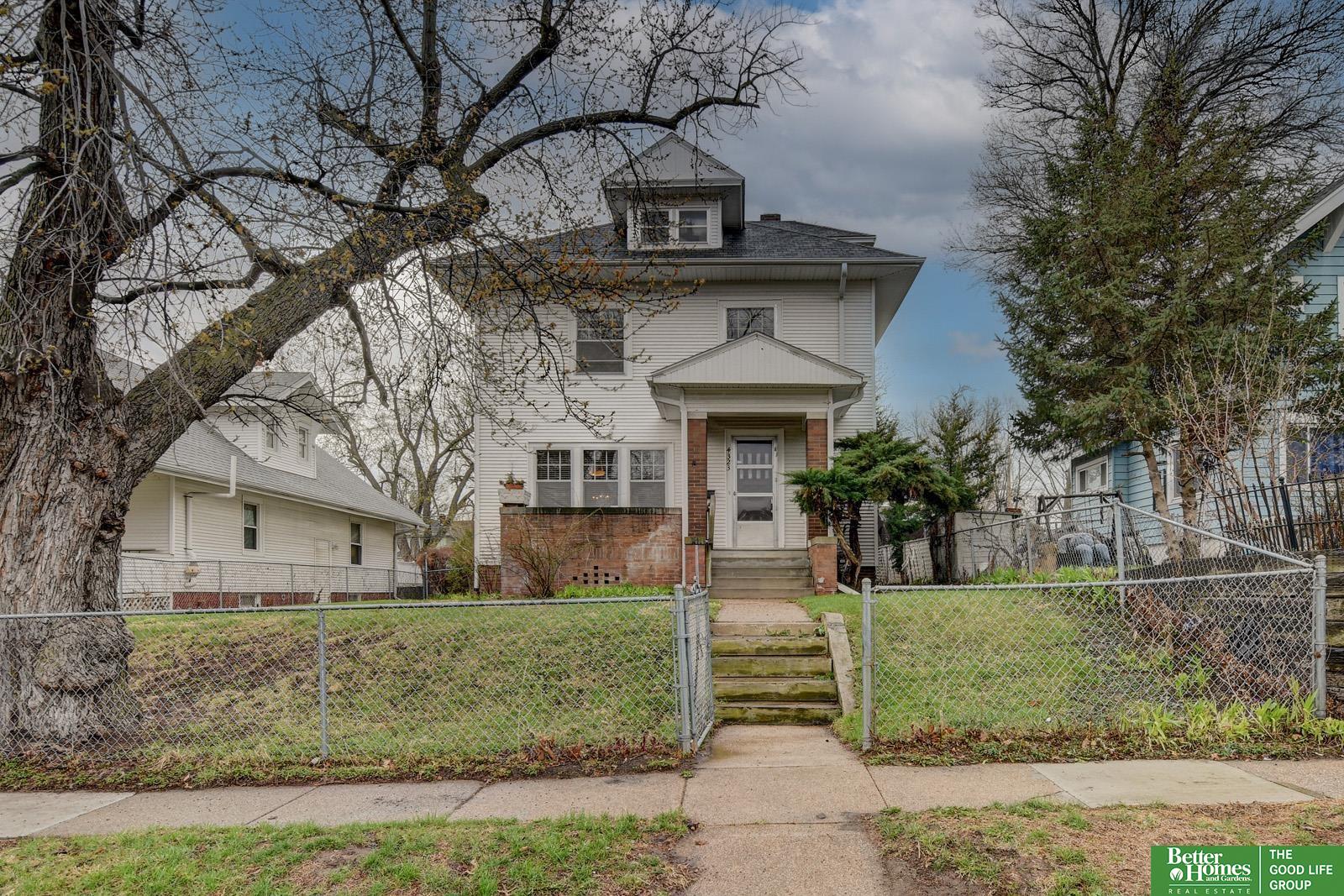 4323 parker Street