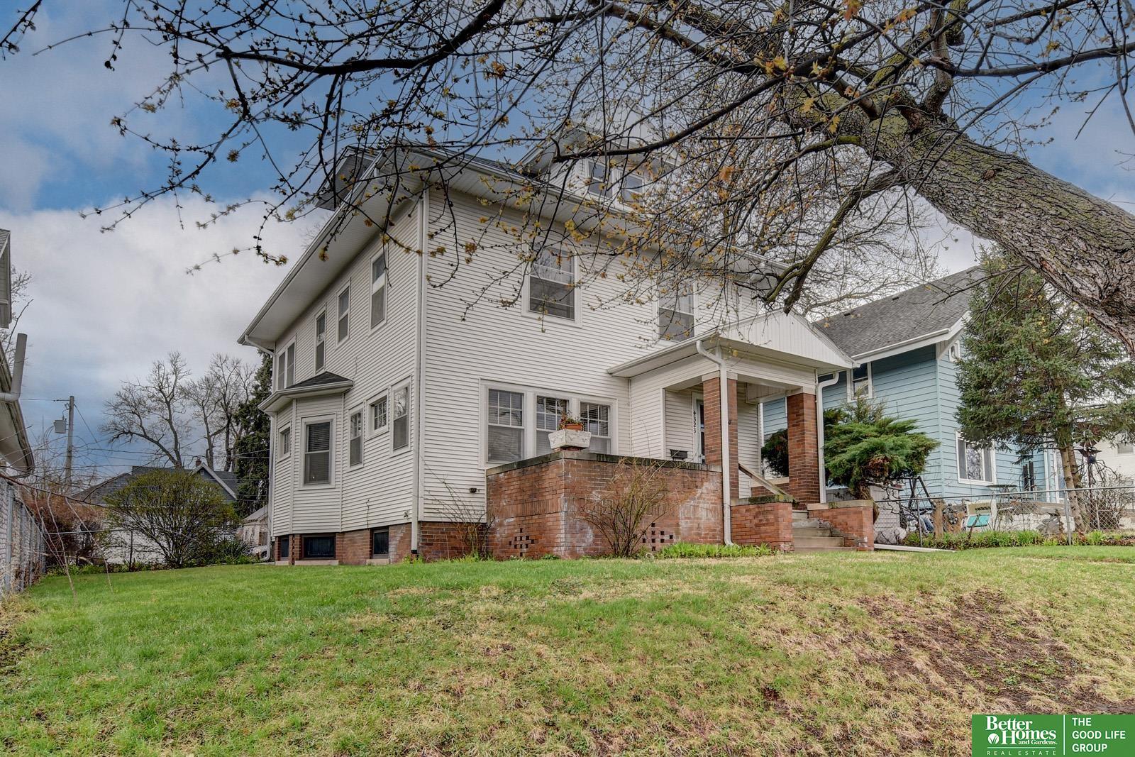 4323 parker Street