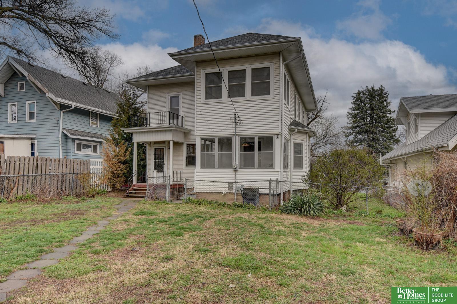 4323 parker Street